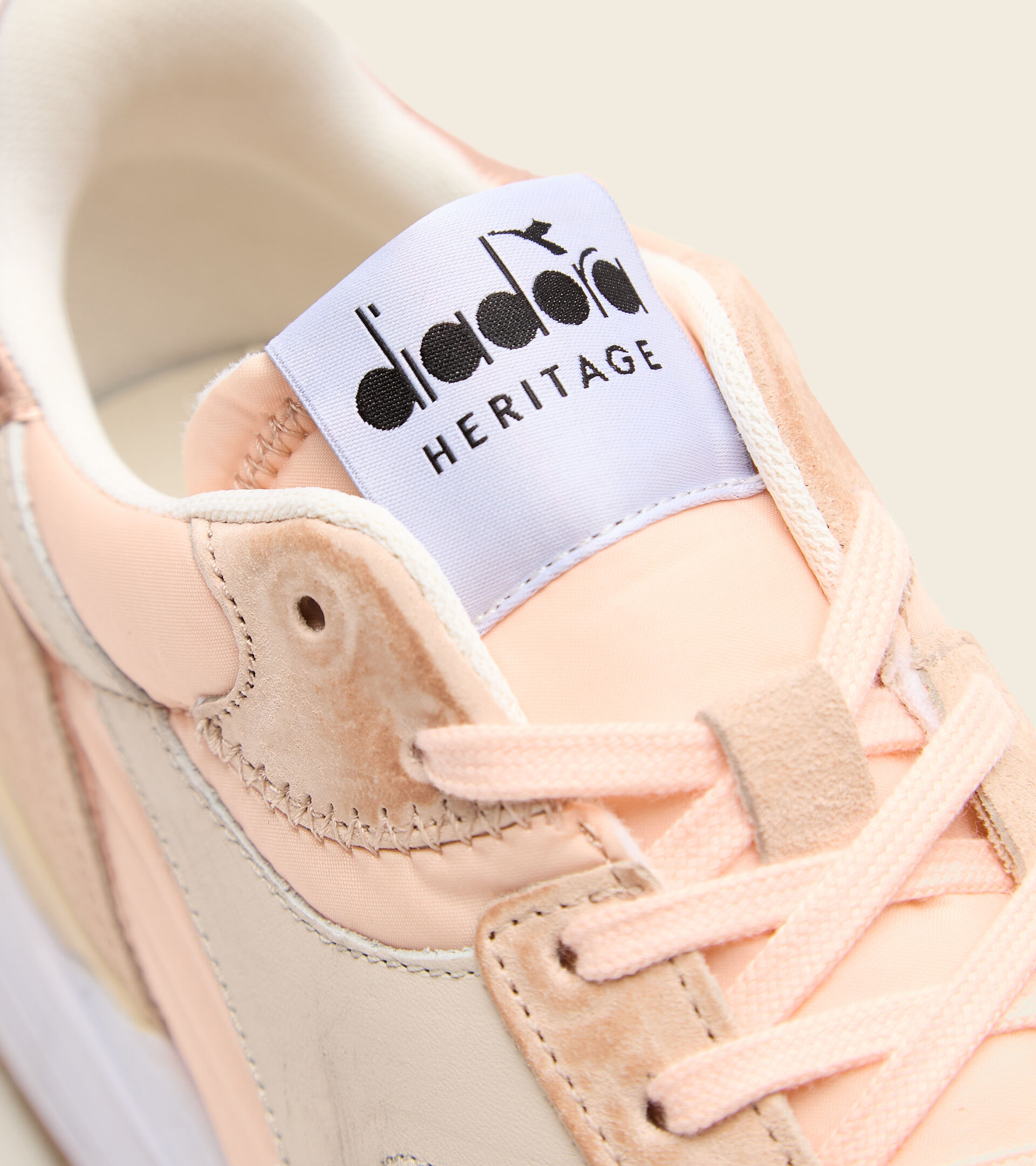 Heritage Shoe - Women VENUS DIRTY BELLINI PINK - Diadora