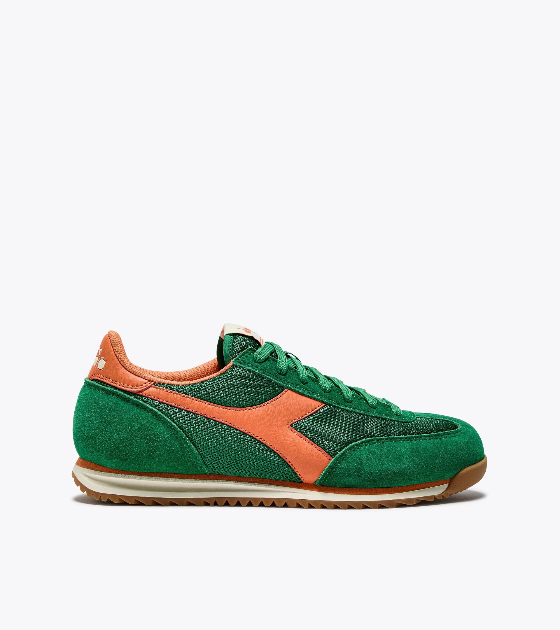 Low-profile suede sneaker - All-gender CROSS GREEN PEAS CREAM - Diadora
