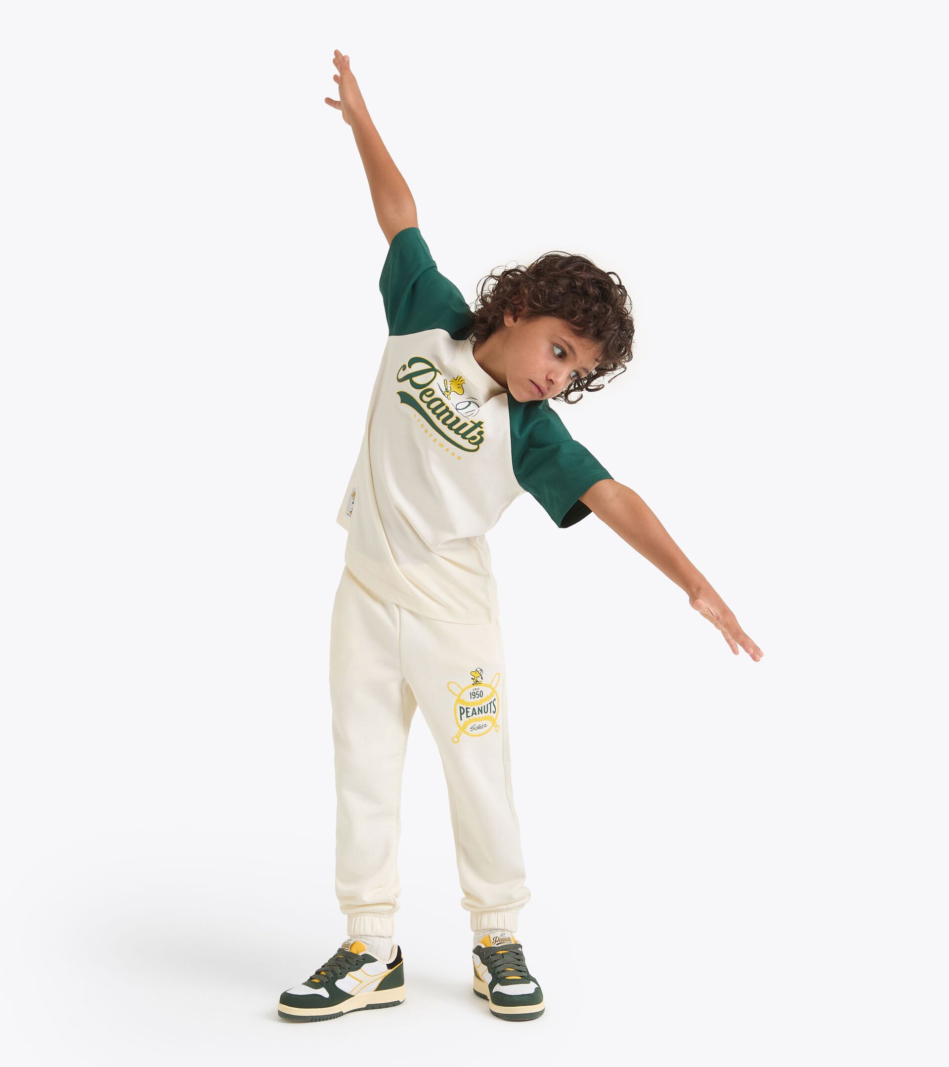 Peanuts college-style t-shirt - Kids - All-gender JU. T-SHIRT SS PEANUTS RAIN FOREST - Diadora