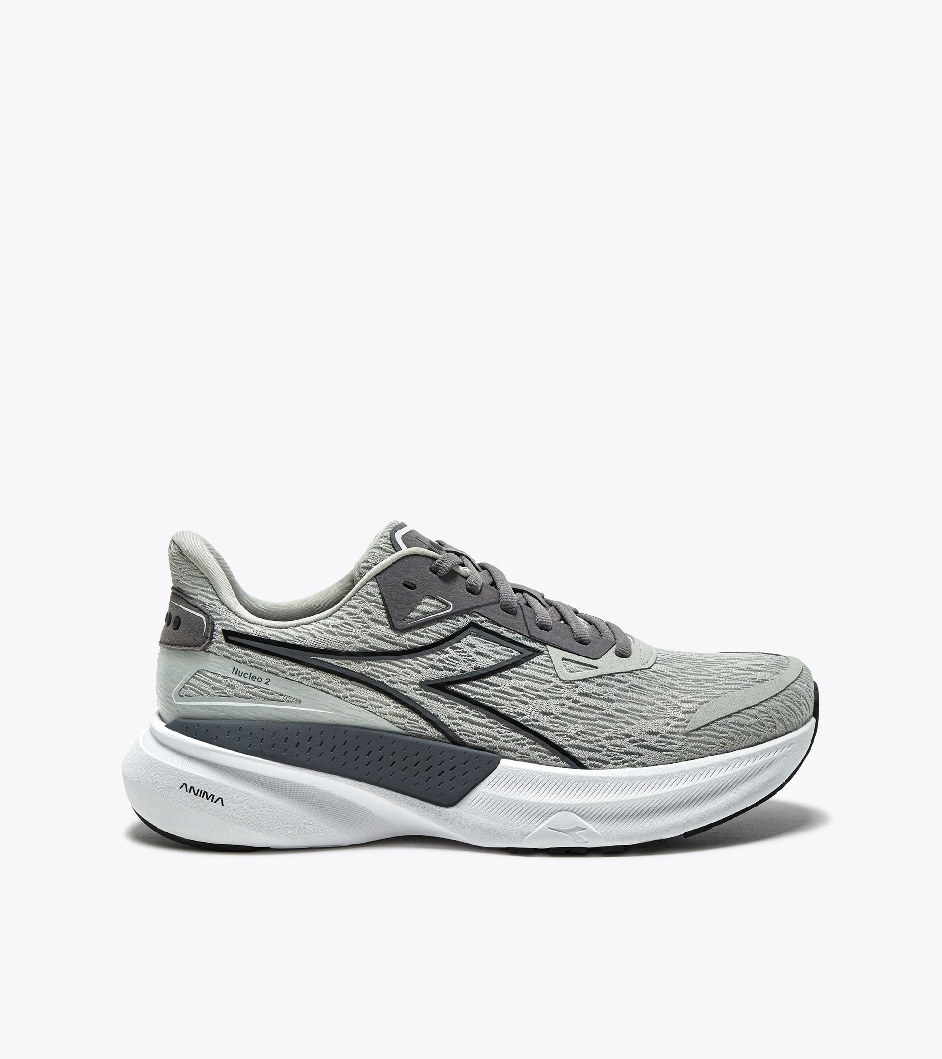 Running shoe - Comfort and stability - Men's NUCLEO 2 SILVER DD/STEEL GRAY/BLACK - Diadora