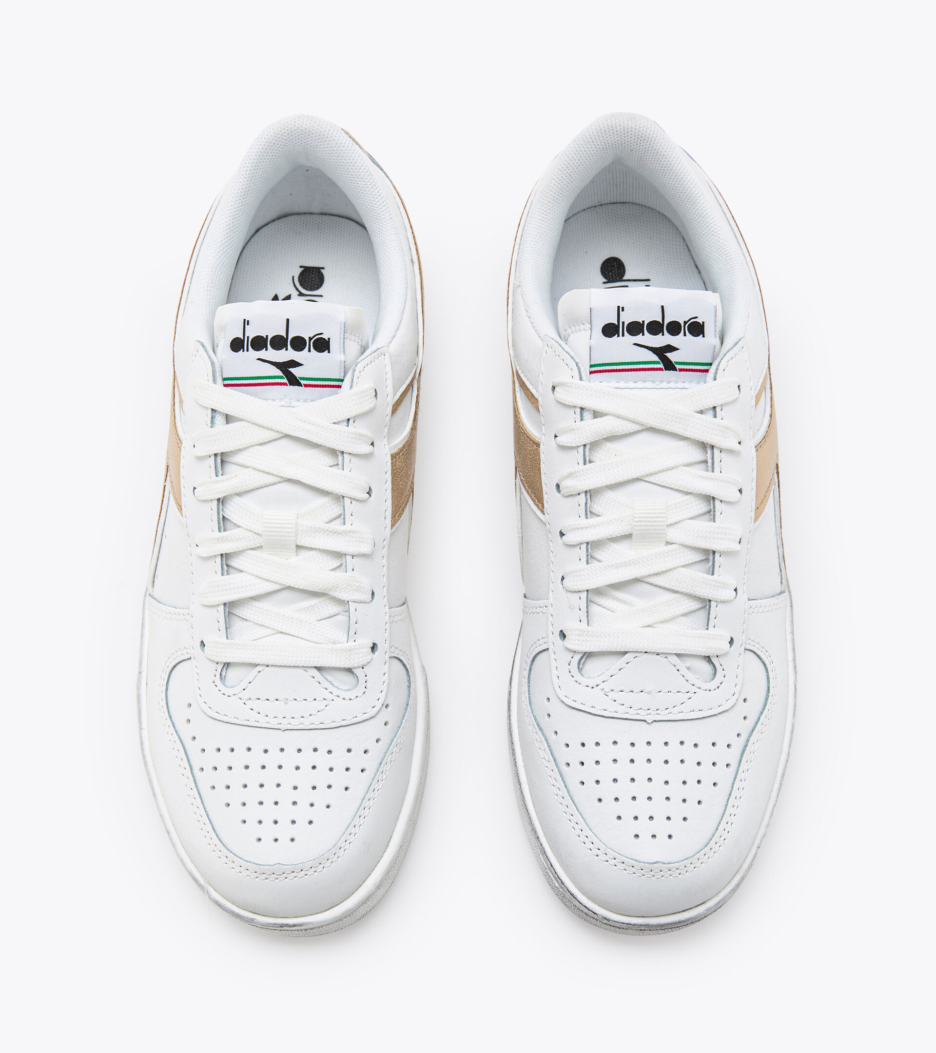 Sports shoes - Women
MAGIC BASKET LOW METAL WN WHITE/FROSTED ALMOND - Diadora