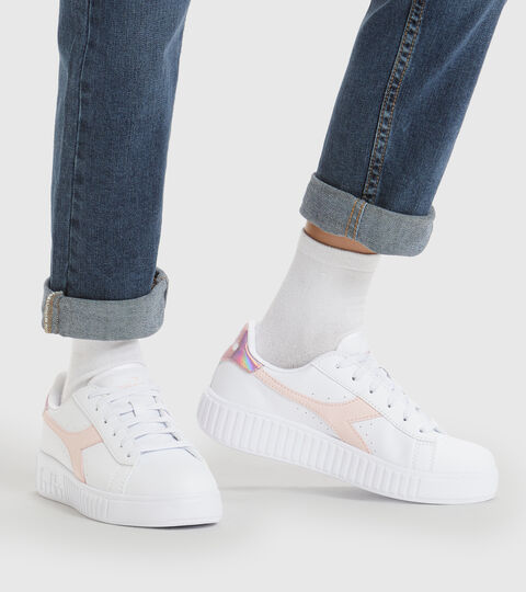 GAME STEP GS, WHITE/VEILED ROSE Sports shoes - Youth 8-16 years GAME STEP GS WHITE/VEILED ROSE - Diadora
