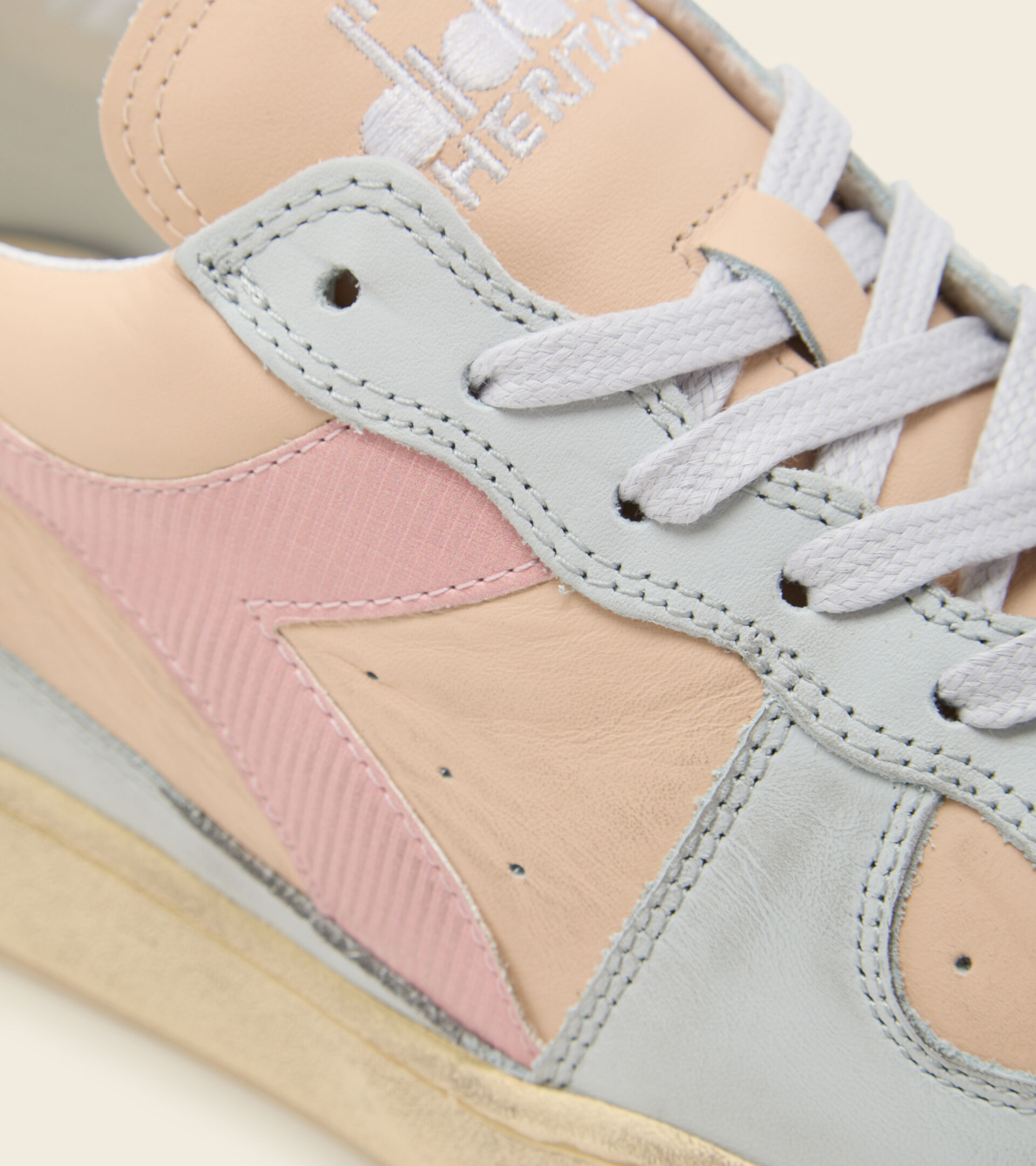 Heritage shoes - Unisex MI BASKET LOW USED APPLEBLOSSOM - Diadora