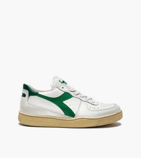 Heritage shoes - Gender neutral MI BASKET LOW USED WHITE/VERDANT GREEN - Diadora