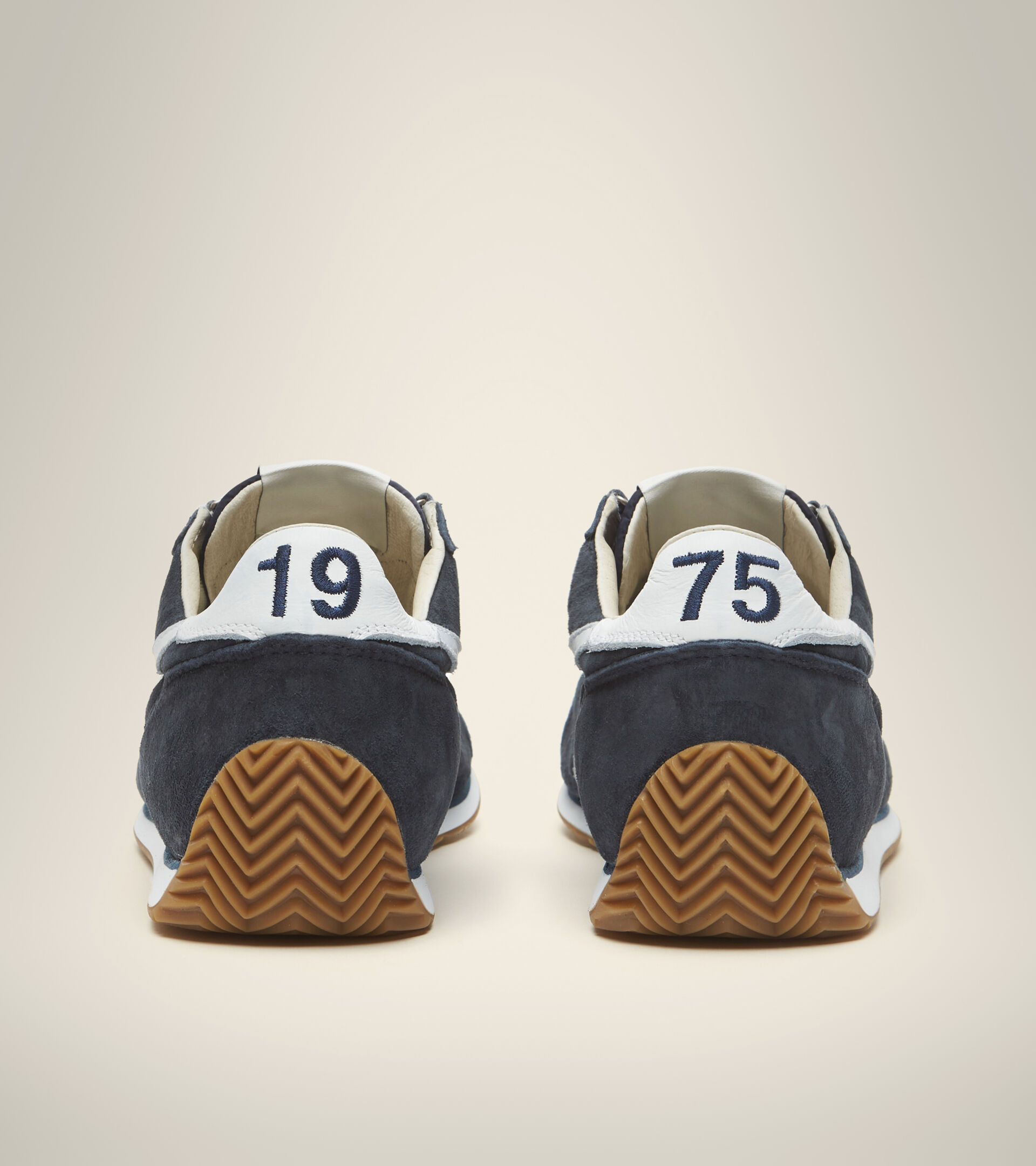 Heritage shoe - Unisex EQUIPE SUEDE SW BLUE DENIM/WHITE - Diadora