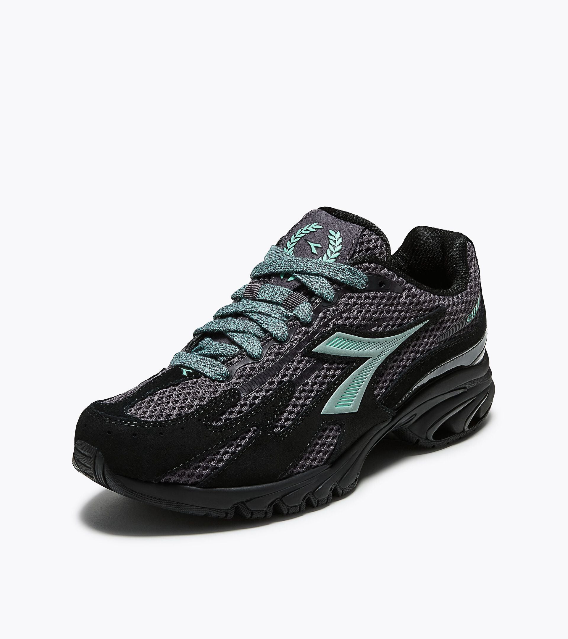 2000s-inspired Sportswear Sneakers - All-gender MYTHOS PROPULSION 280 SHADE BLACK - Diadora