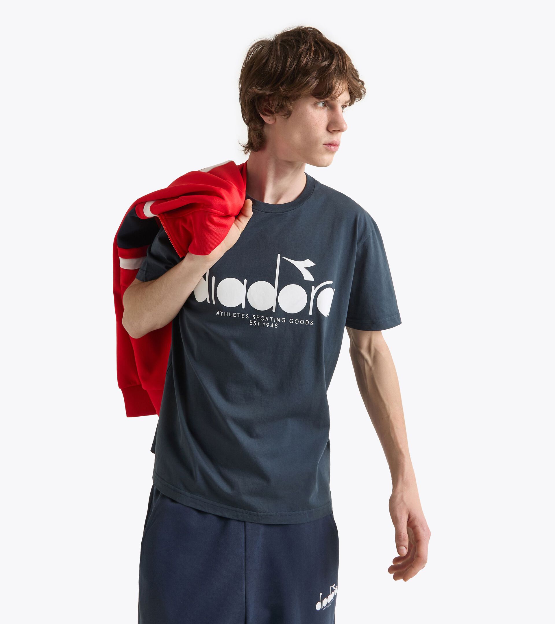 Camiseta - Para todos los géneros T-SHIRT SS LOGO AZUL NOCHE - Diadora
