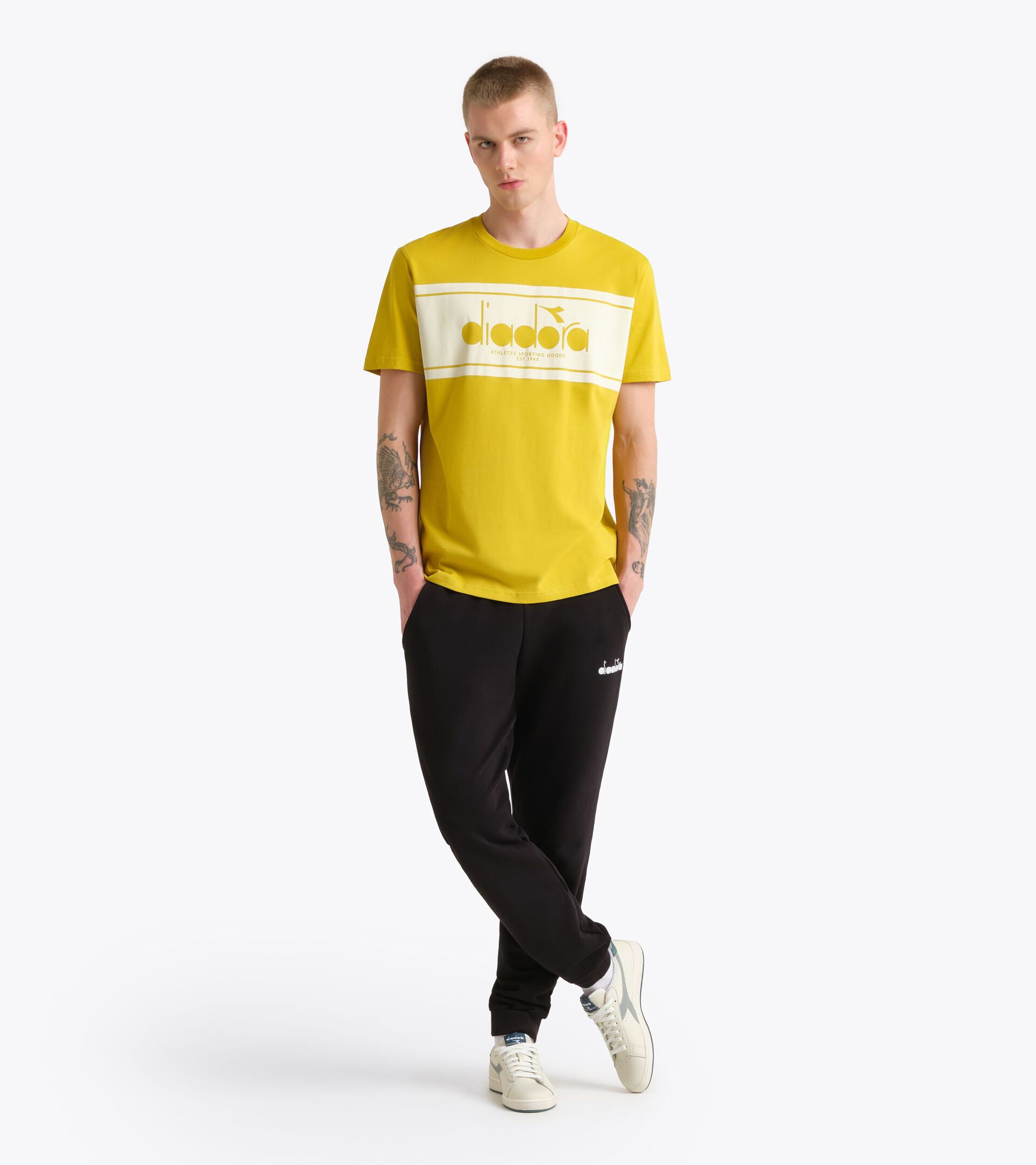 T-shirt - All-Gender T-SHIRT SS LOGO YELLOW BALL - Diadora