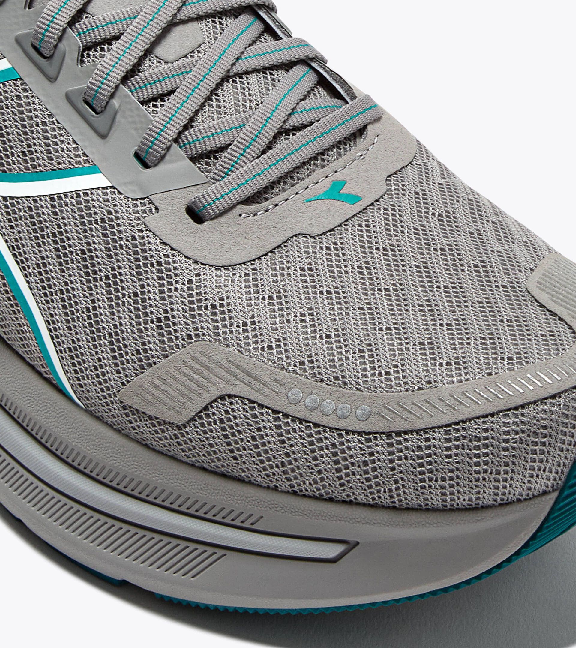 Neutral running shoe - Comfort and stability - Men&rsquo;s CELLULA 2 CHISELED STONE /STEEL GRAY - Diadora