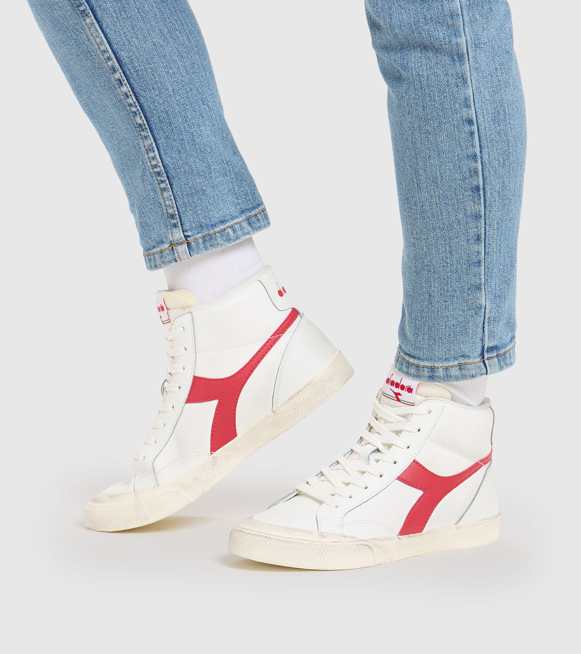 Footwear Sportswear UNISEX MELODY MID LEATHER DIRTY WHITE/TANGO RED Diadora