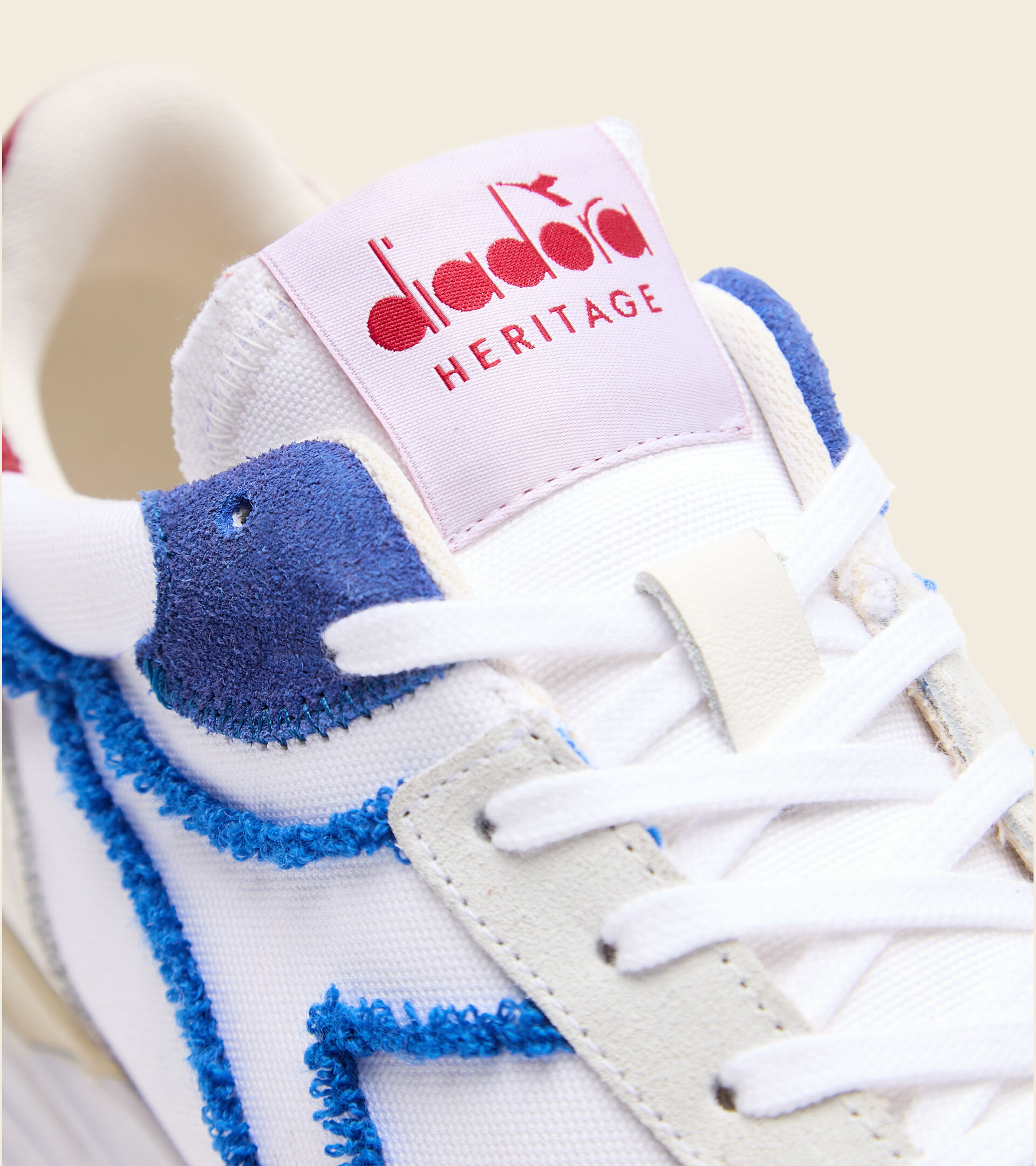 Heritage Shoe - Women VENUS LOGO EMBROIDERY SW WHITE/SNORKEL BLUE - Diadora