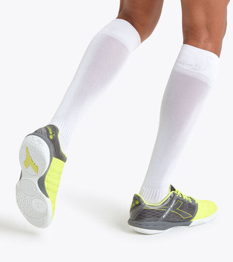 BRASIL SALA ID, NEGRO/AMARILLO FLUO DD Botas de fútbol sala para terrenos indoor BRASIL SALA ID NEGRO/AMARILLO FLUO DD - Diadora