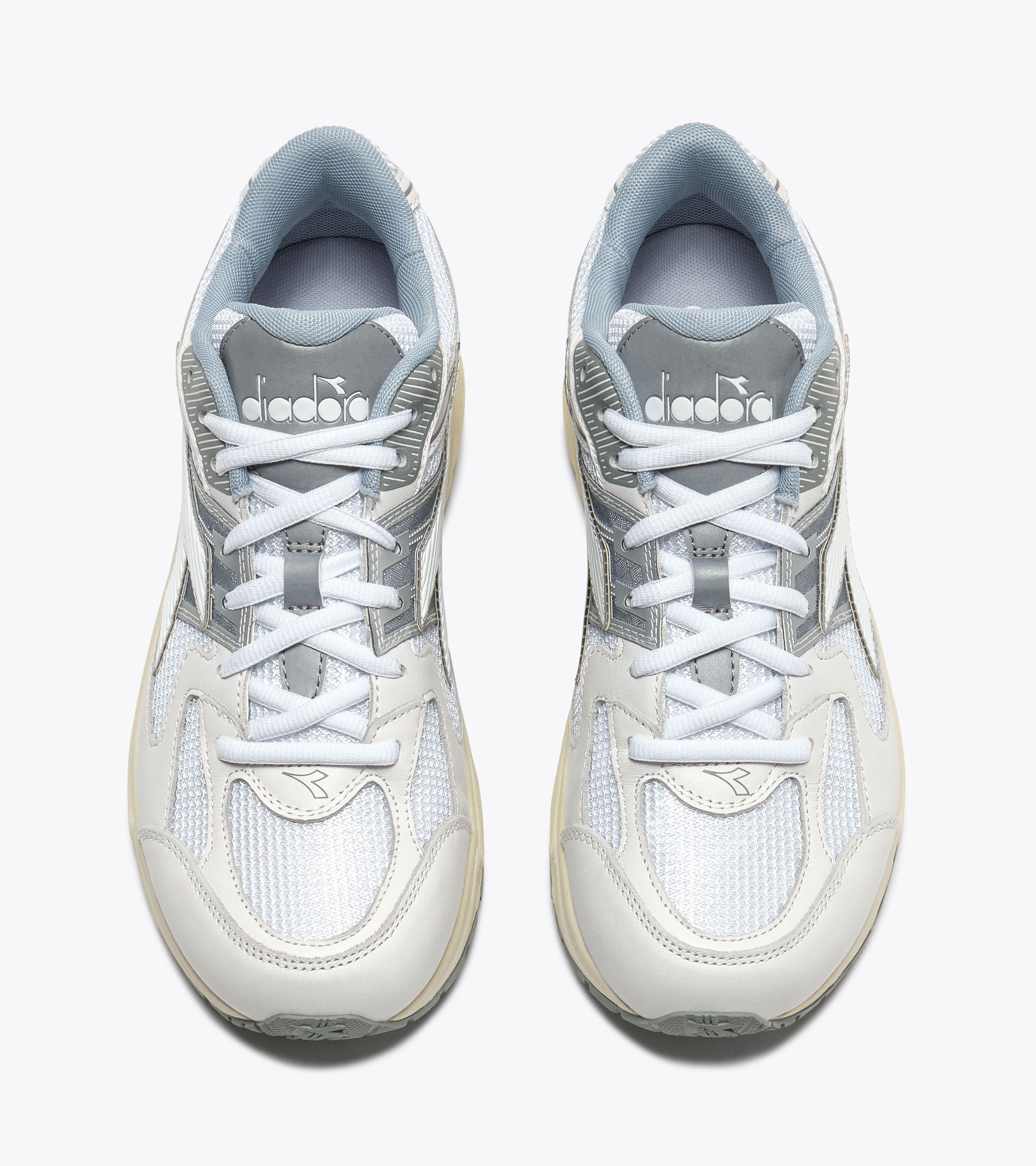 Diadora: Shoes, Clothing and Accessories IN