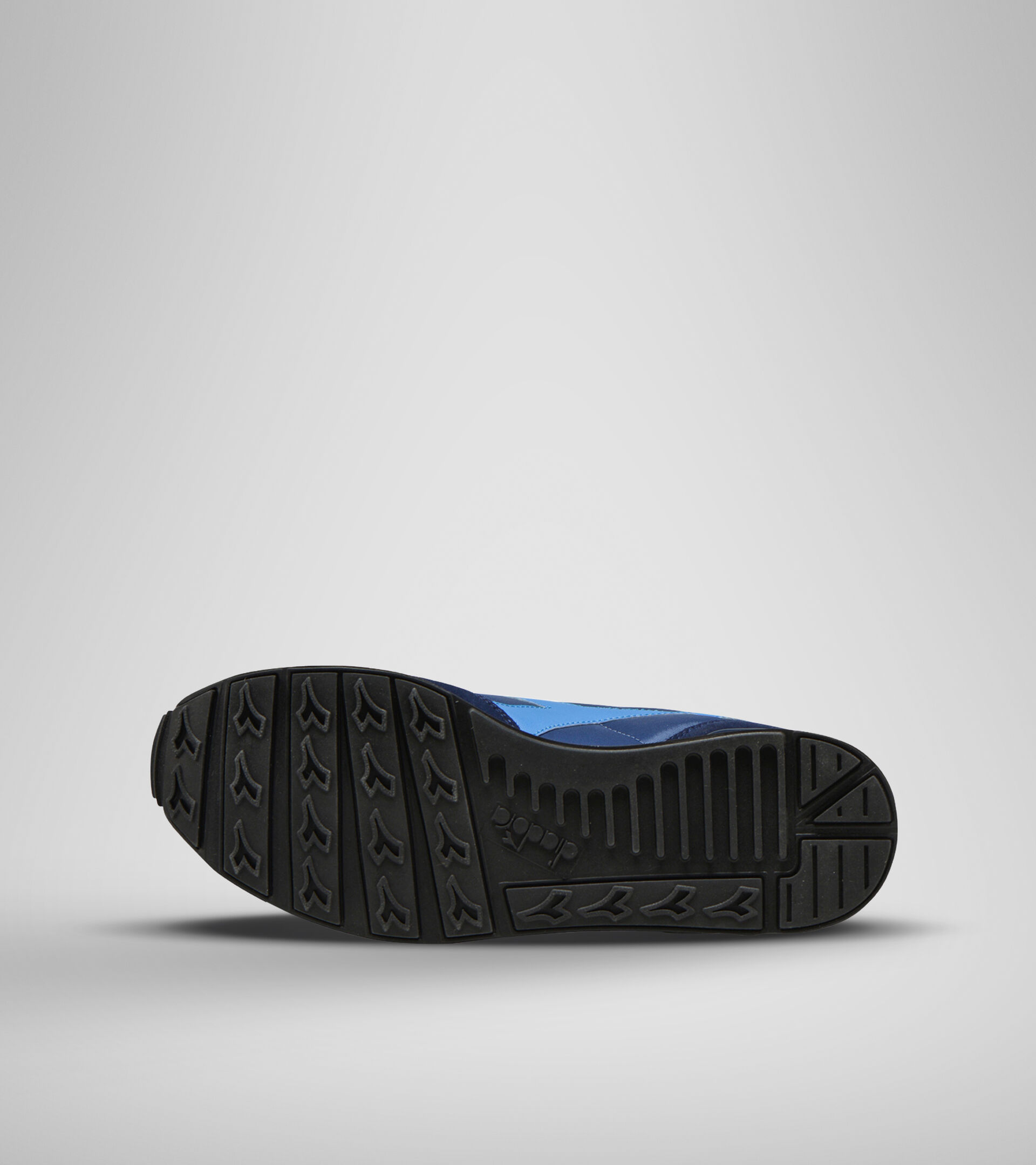 Sports shoe - Unisex CAMARO OUTDOOR ENSIGN BL/AZURE BL/MISTED YLLW - Diadora
