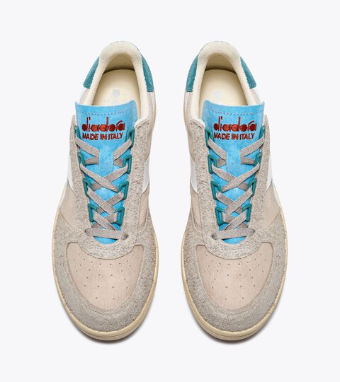B.ELITE TOURNEY PIGSKIN ITALIA, ANCIENT SCROLL Heritage leather sneaker - Made In Italy - All-Gender
B.ELITE TOURNEY PIGSKIN ITALIA ANCIENT SCROLL - Diadora