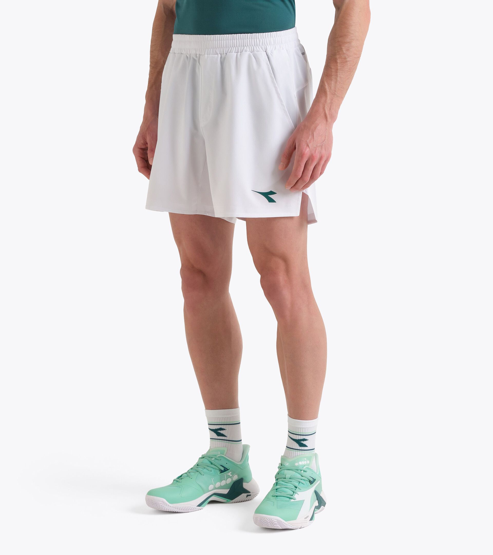 Shorts 6&rsquo;&rsquo; con tecnologia FIBRAZERO - Gara - Uomo
 SHORTS MATCH FIBRAZERO BIANCO OTTICO - Diadora