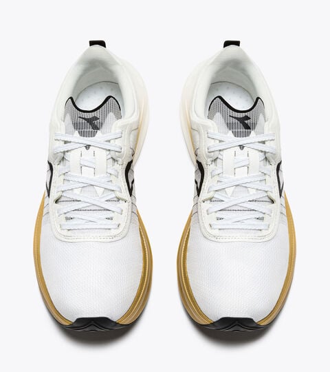 Road and track racing shoe - Carbon fiber - All-Gender GARA CARBON WHITE/BLACK/GOLD - Diadora