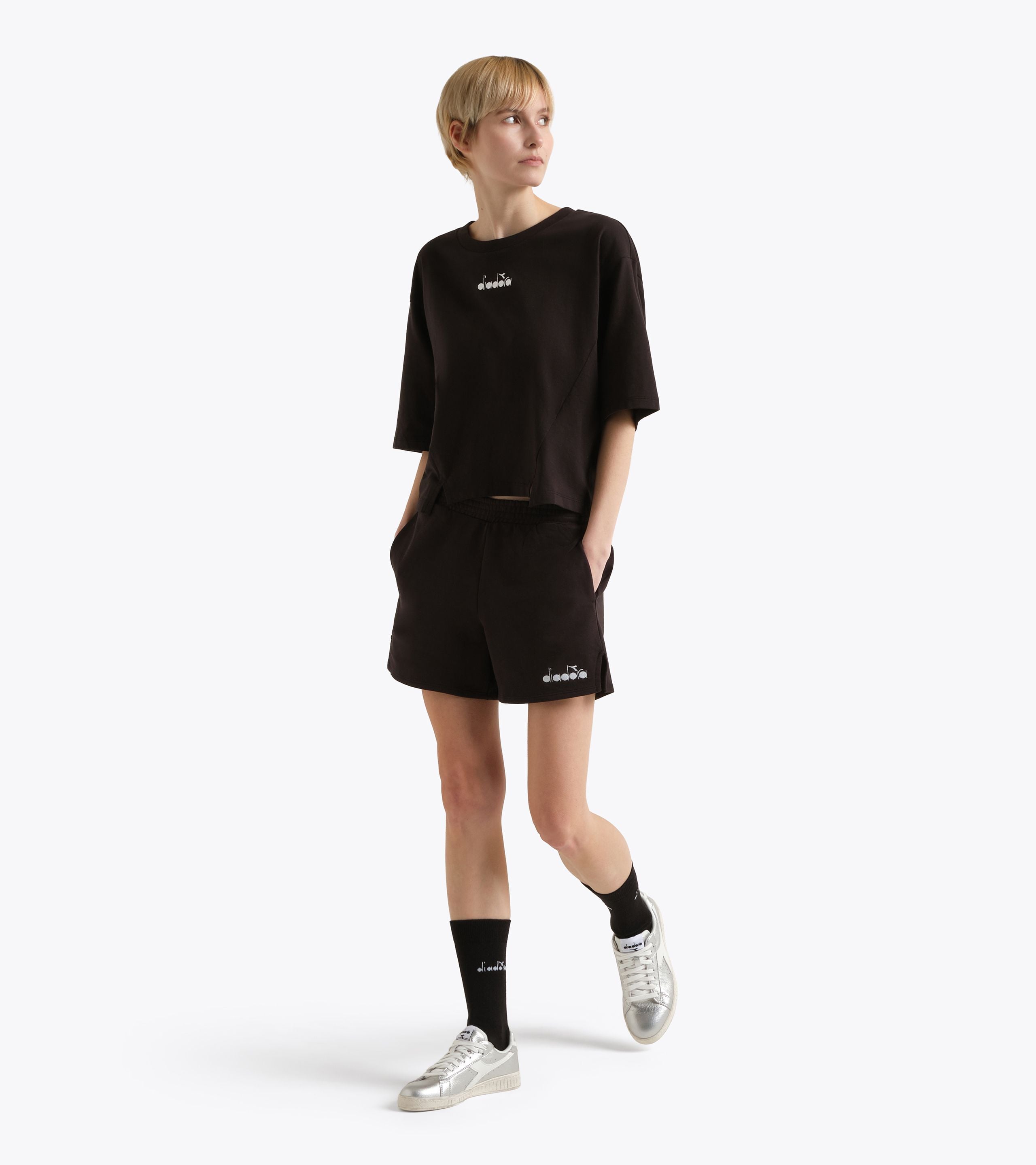 L. SHORTS LOGO Shorts pants - Women's - Diadora Online Store PT
