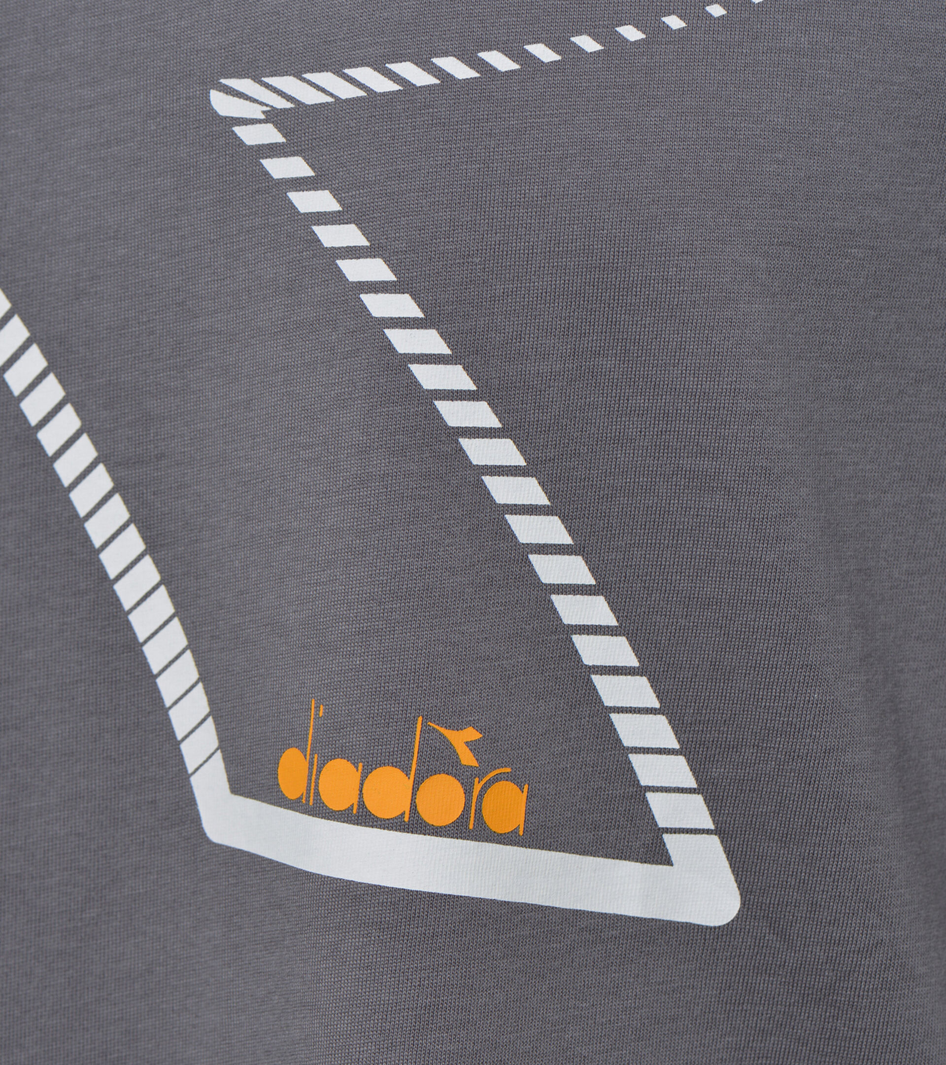 T-shirt - Men T-SHIRT SS FREGIO CLUB STORM GRAY (75069) - Diadora