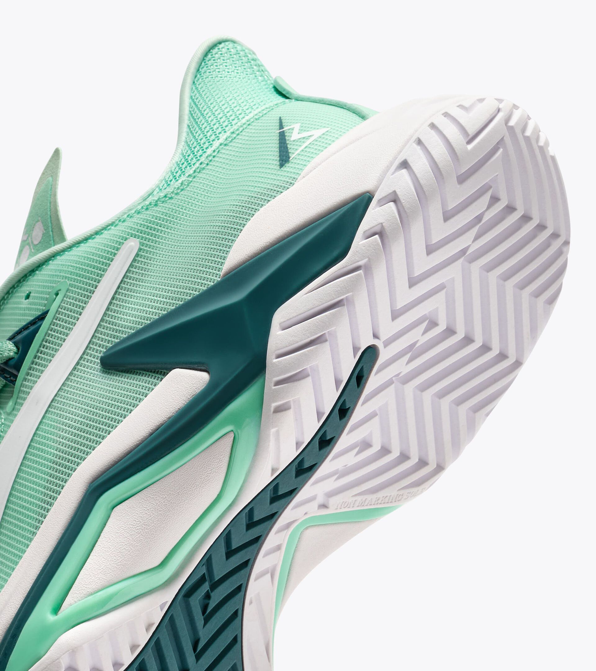 Chaussures de tennis pour terrains durs ou en terre battue - Stabilit&eacute; et contr&ocirc;le - Homme B.ICON 3 AG CHOU/BLANC - Diadora