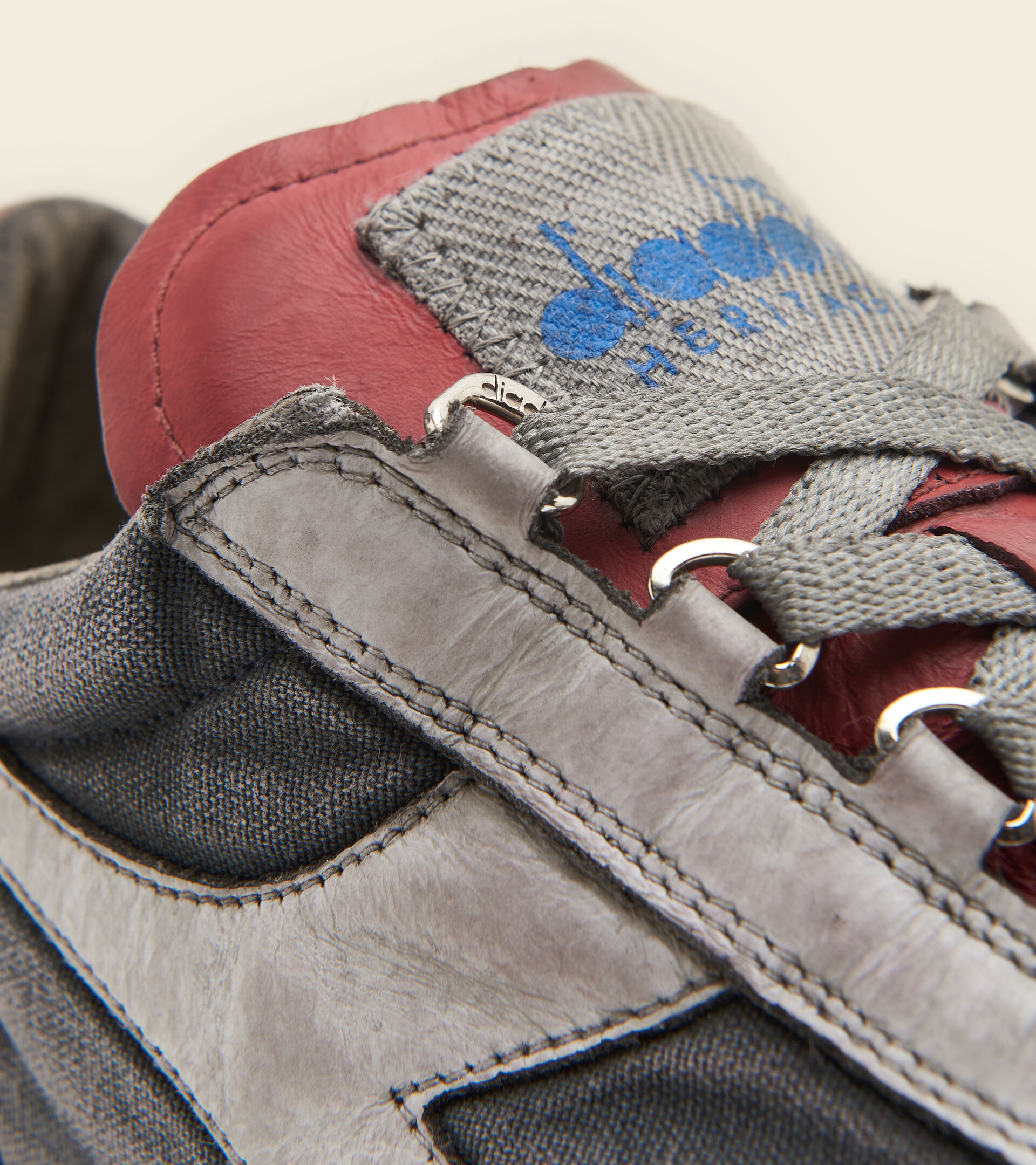 Footwear Heritage UNISEX EQUIPE H DIRTY STONE WASH EVO BLU MARE BERING Diadora
