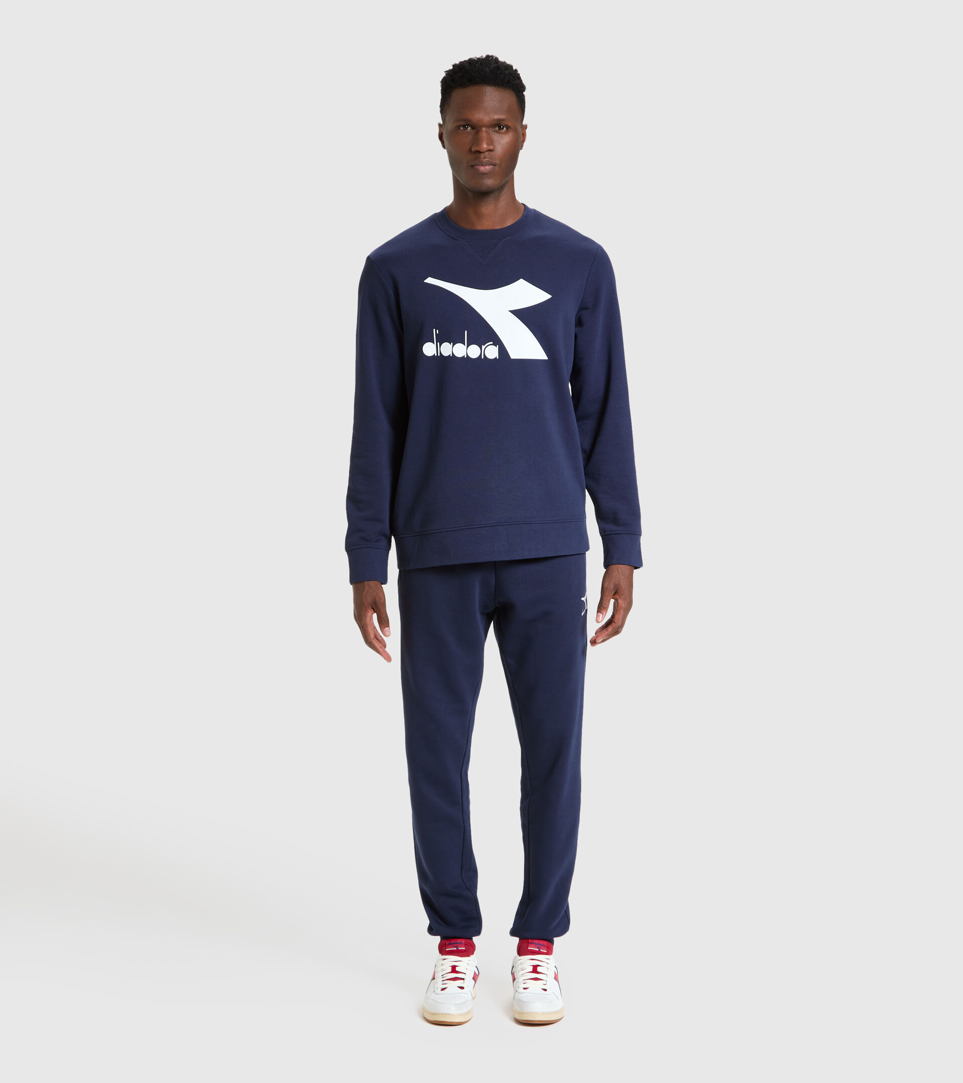 Crew-neck sweatshirt - Men SWEATSHIRT CREW LOGO CHROMIA CLASSIC NAVY - Diadora