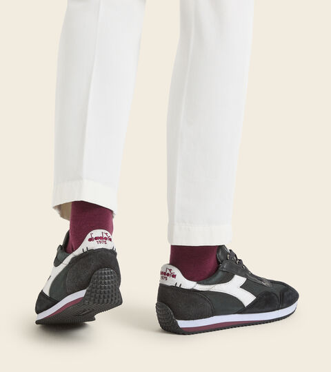 EQUIPE H DIRTY STONE WASH EVO, ENCRE NOIR Chaussures Heritage - Unisexe EQUIPE H DIRTY STONE WASH EVO ENCRE NOIR - Diadora