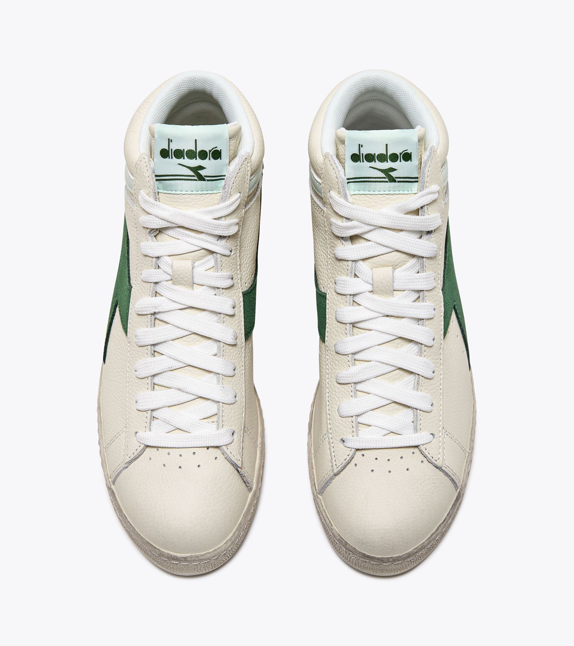 Sporty sneakers - All-Gender GAME L HIGH WAXED SUEDE POP GREEN GUARD - Diadora