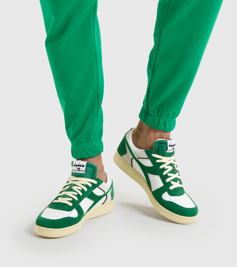 MAGIC BASKET LOW SUEDE LEATHER, AMAZZONIA/BIANCO Zapatillas deportivas - Unisex MAGIC BASKET LOW SUEDE LEATHER AMAZZONIA/BIANCO - Diadora