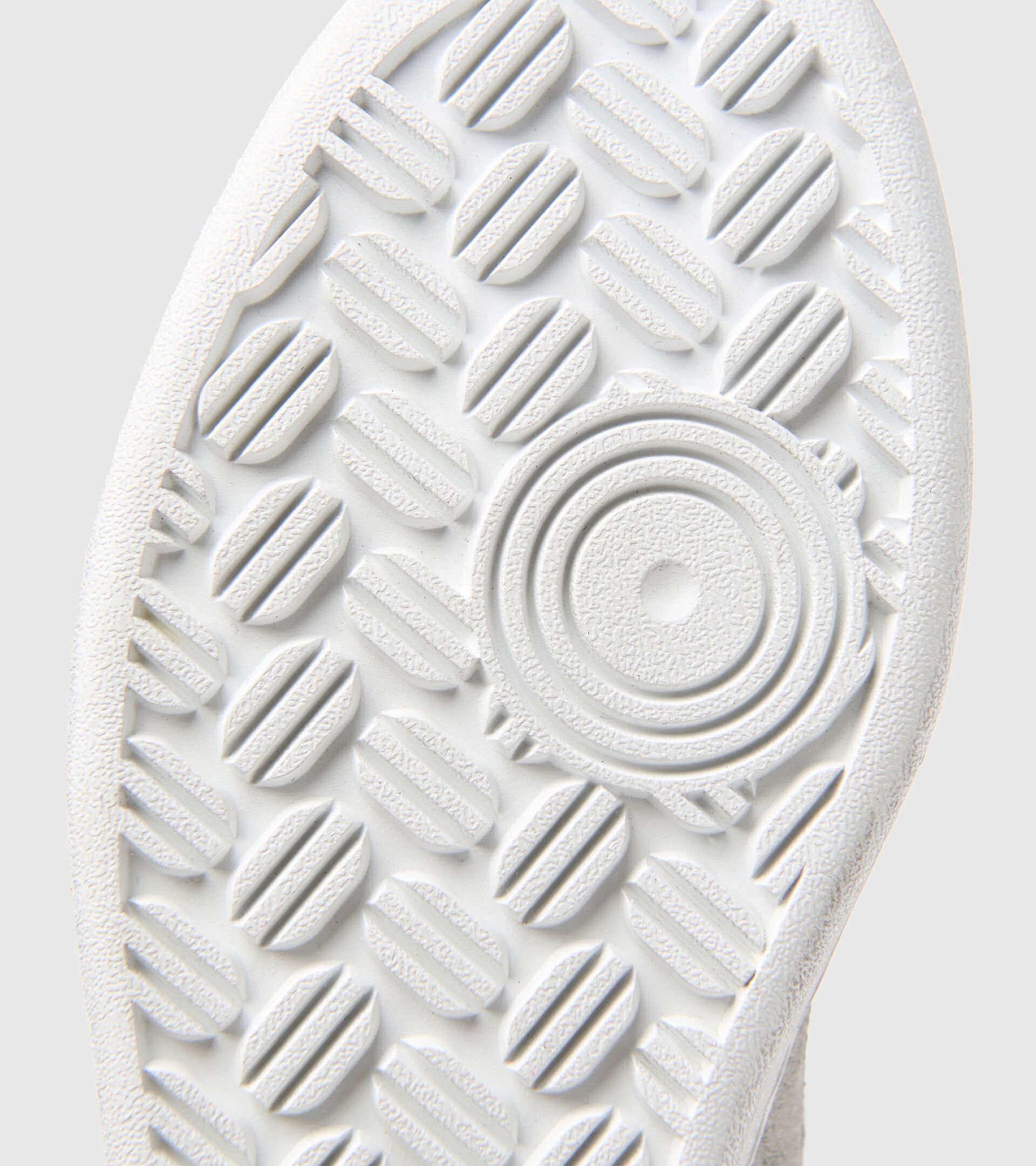 Sports shoe - Unisex MAGIC BASKET LOW ICONA LEATHER WHITE - Diadora