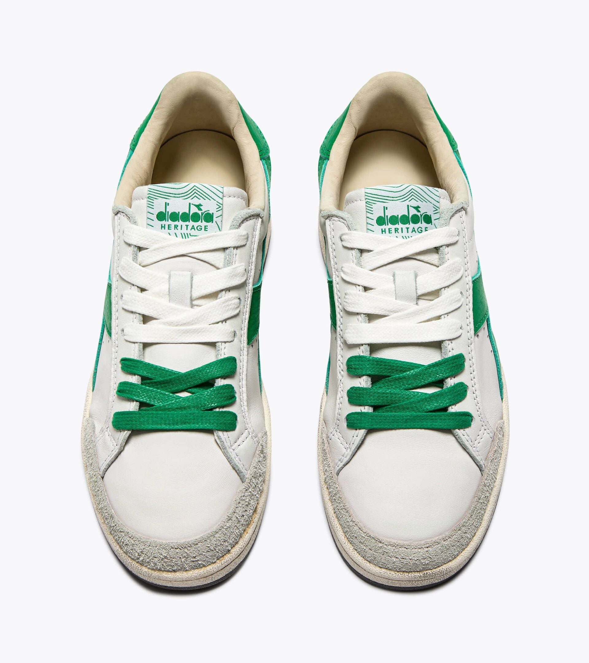 Zapatilla Heritage de piel - Para todos los g&eacute;neros
 PRESTIGE USED BLANCO/CREMA DE GUISANTES - Diadora