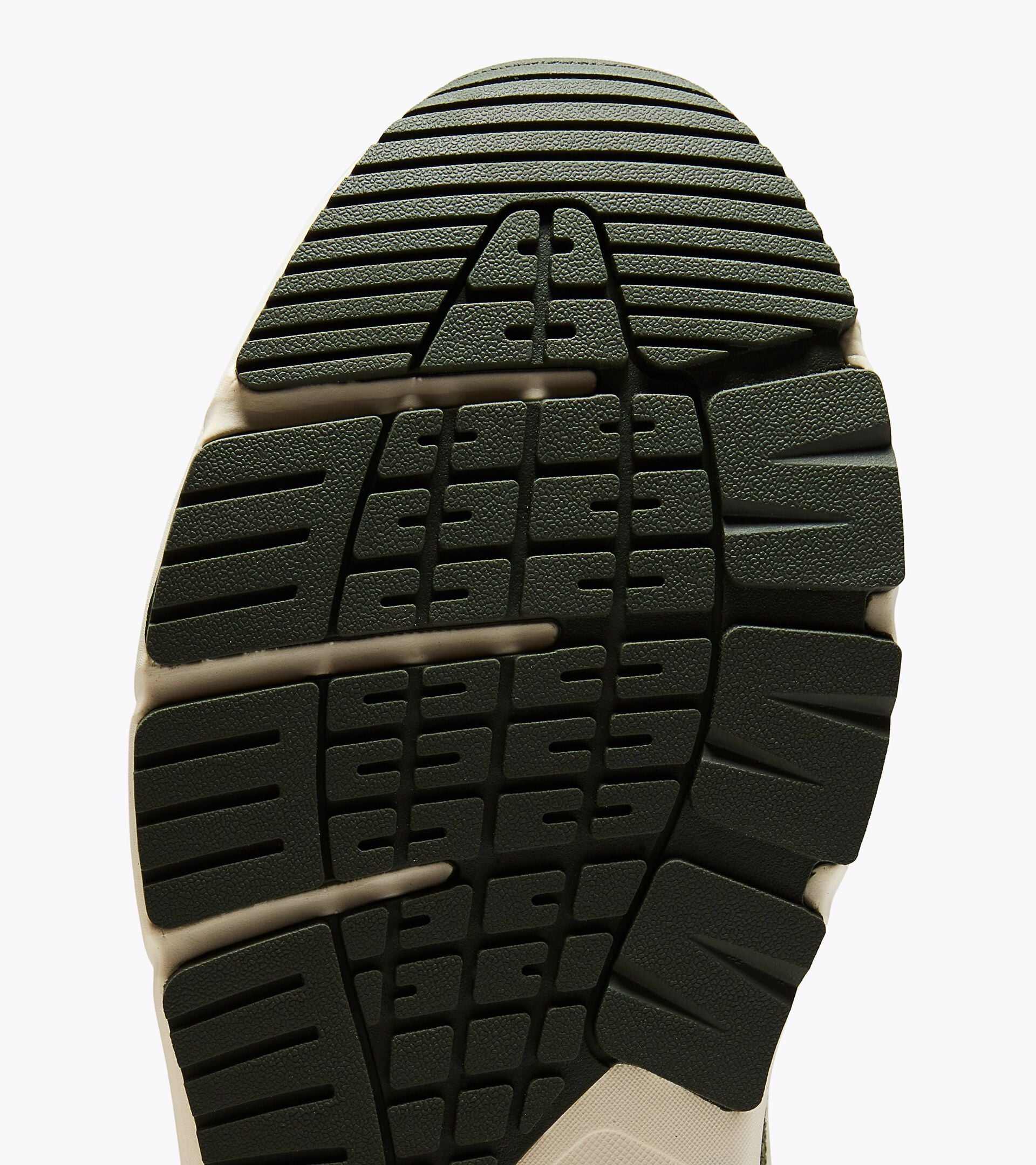 Sneakers - For every gender MYZAR GREEN DEEP DEPTHS - Diadora