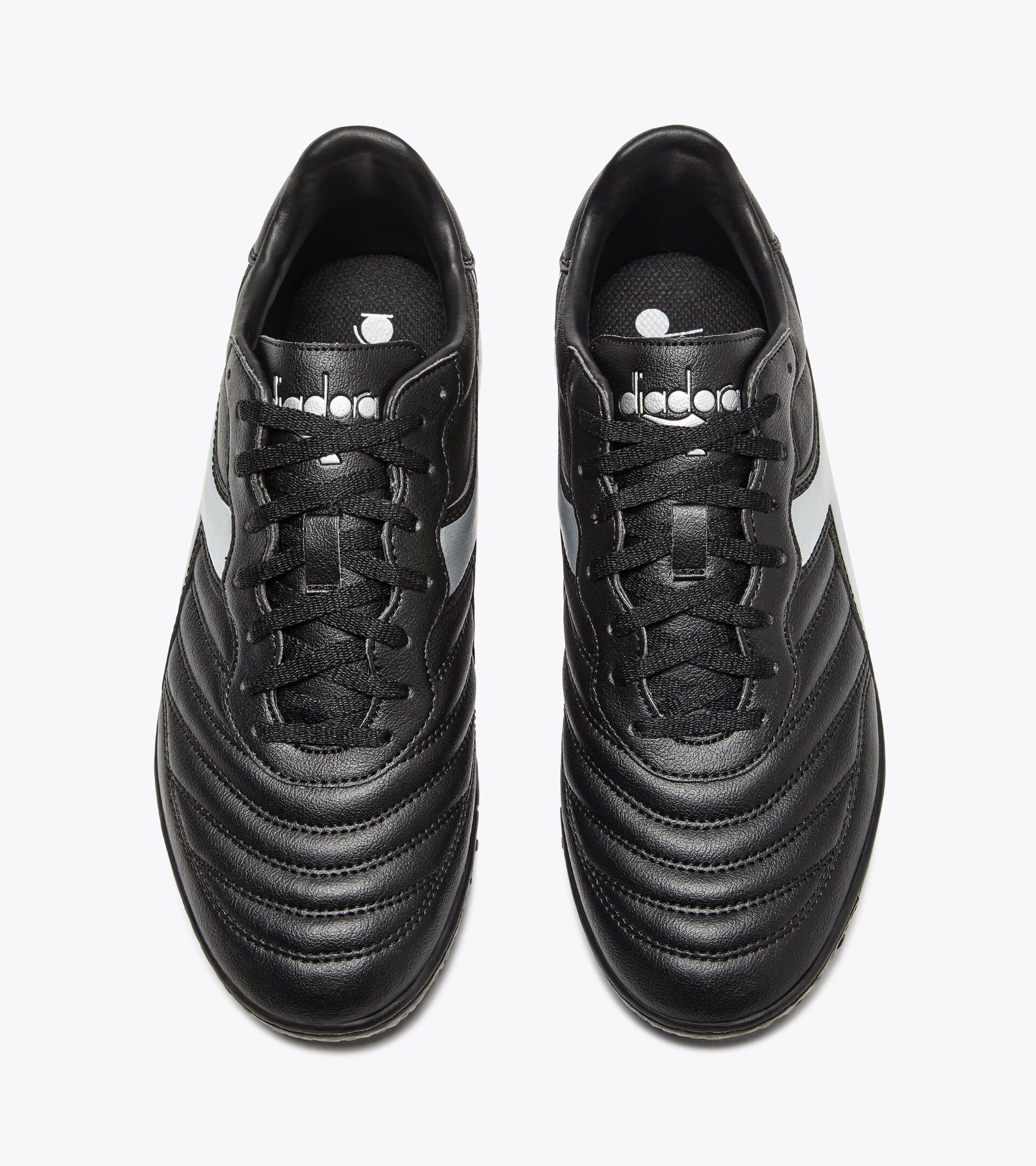 Bota de fútbol para superficies sintéticas - Para todos los géneros BRASIL R TFR NERO/ARGENTO DD - Diadora