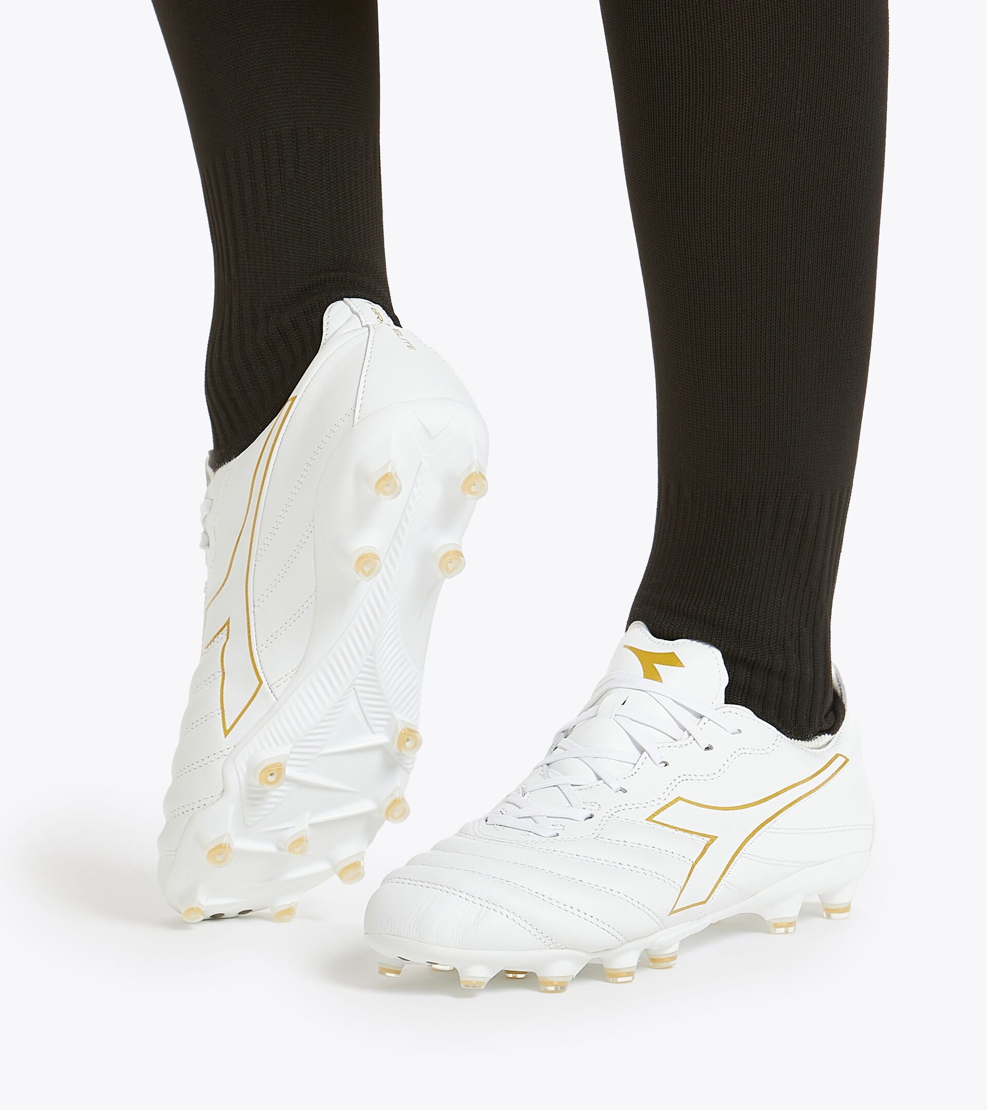 Botas de fútbol para terrenos compactos BRASIL ELITE LT LP12 BLANCO/ORO MARRON - Diadora