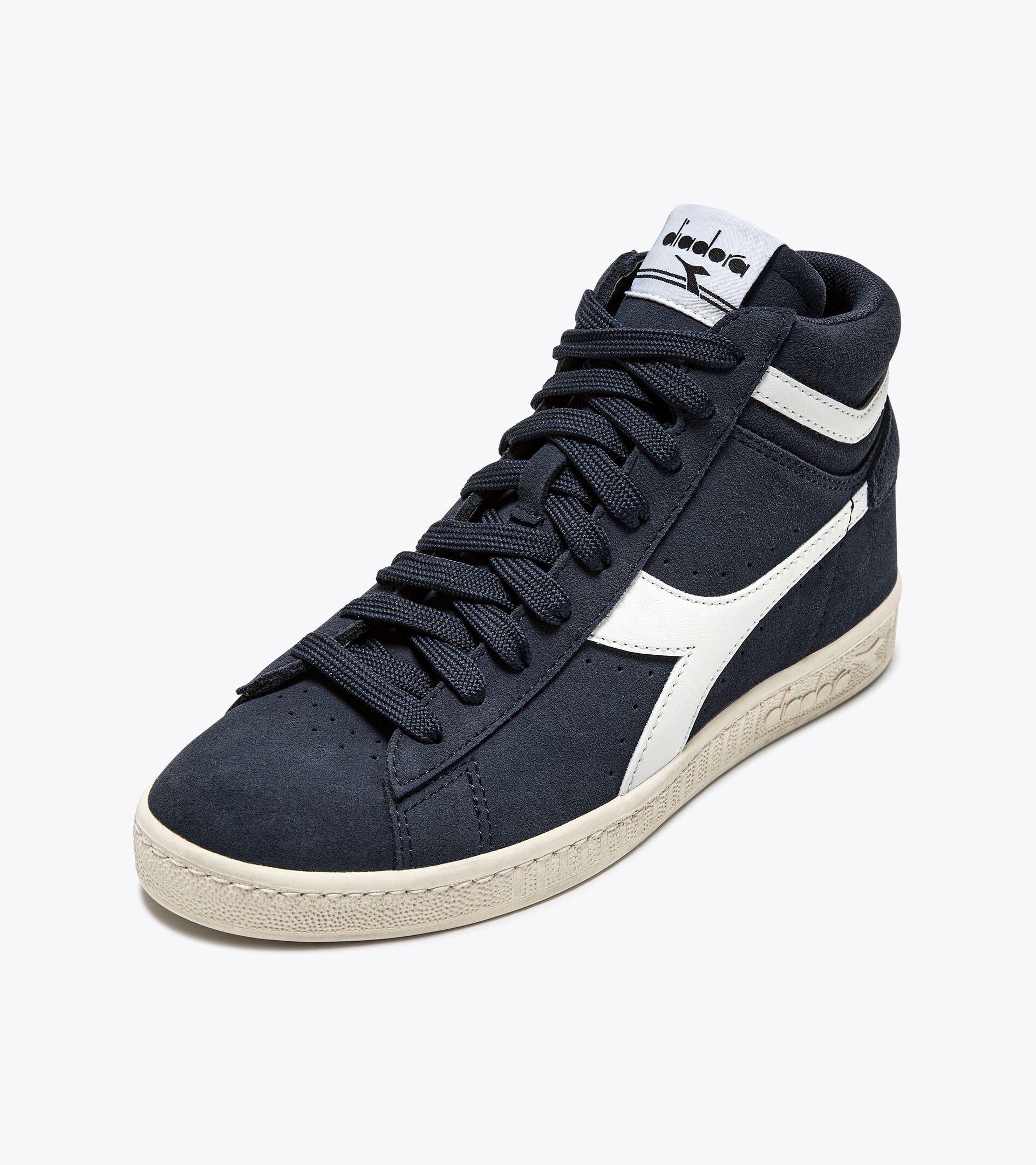 Sporty sneakers - All-Gender GAME L HIGH SUEDE WAXED BLUE DENIM - Diadora