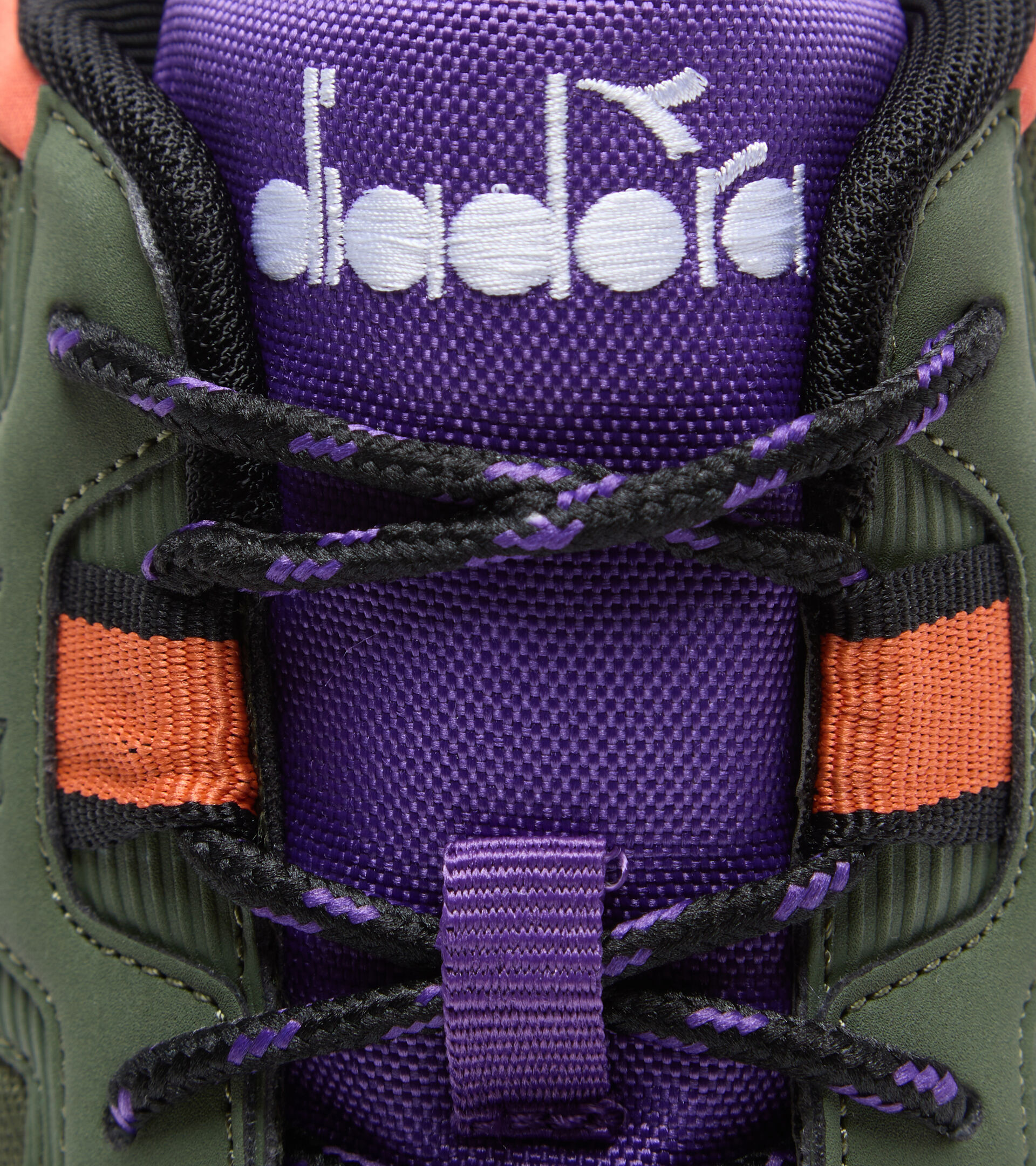 Sports shoe - Unisex N902 OFF ROAD CYPRESS/BLACK/PASSION FLOWER - Diadora