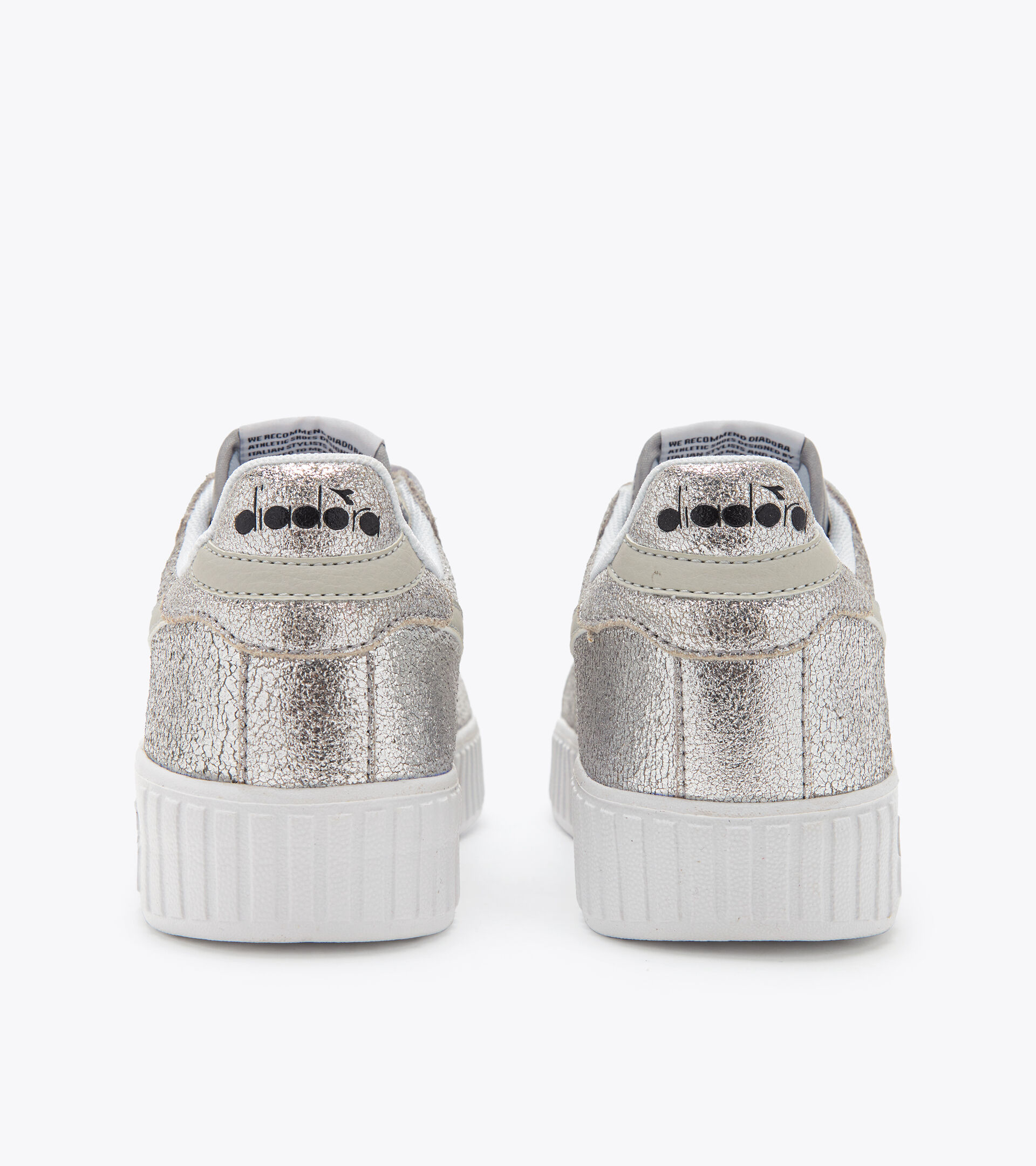 Sports shoes - Women
GAME STEP PREMIUM METAL WHITE/SILVER - Diadora