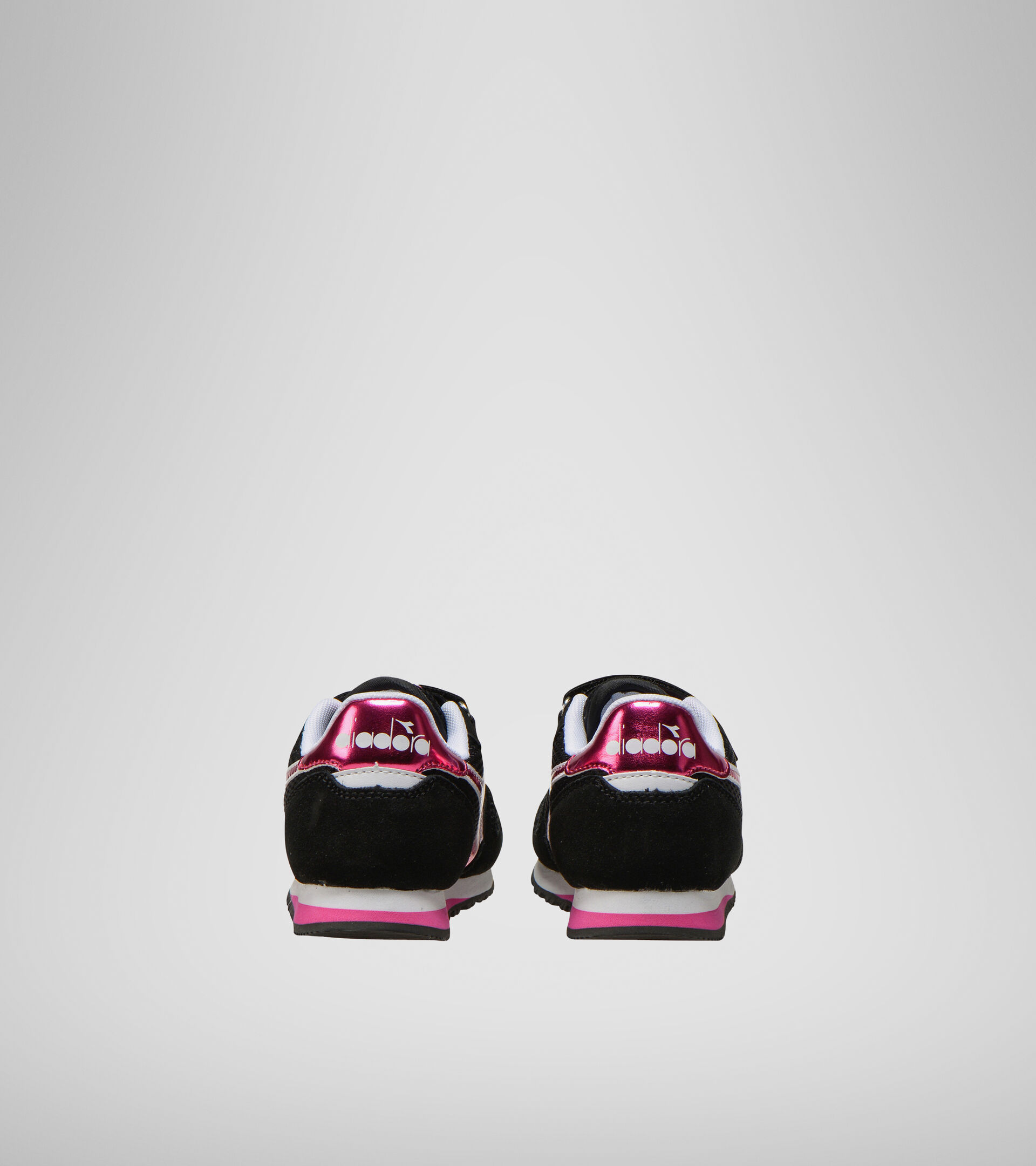Chaussures de sport - Enfants 4-8 ans SIMPLE RUN PS GIRL NOIR - Diadora
