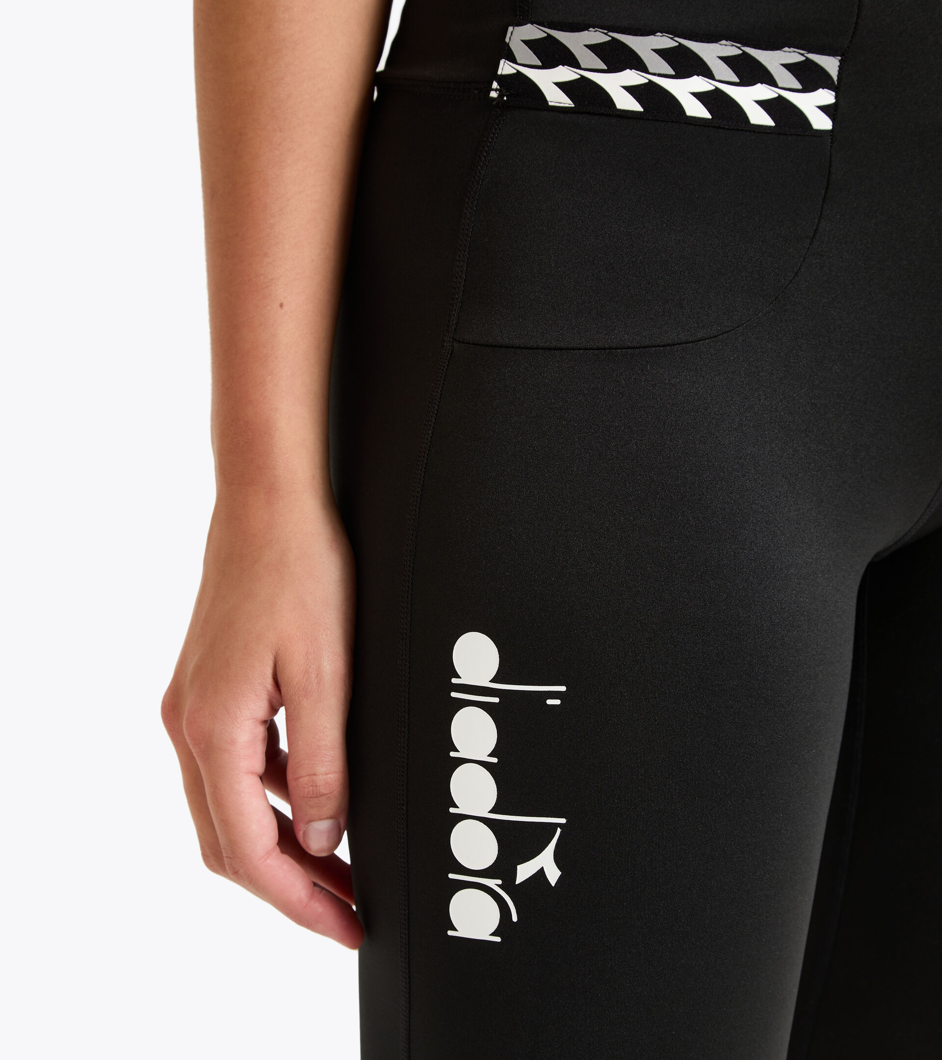 Running leggings - Women L. HW RUNNING TIGHTS BUDDYFIT BLACK - Diadora