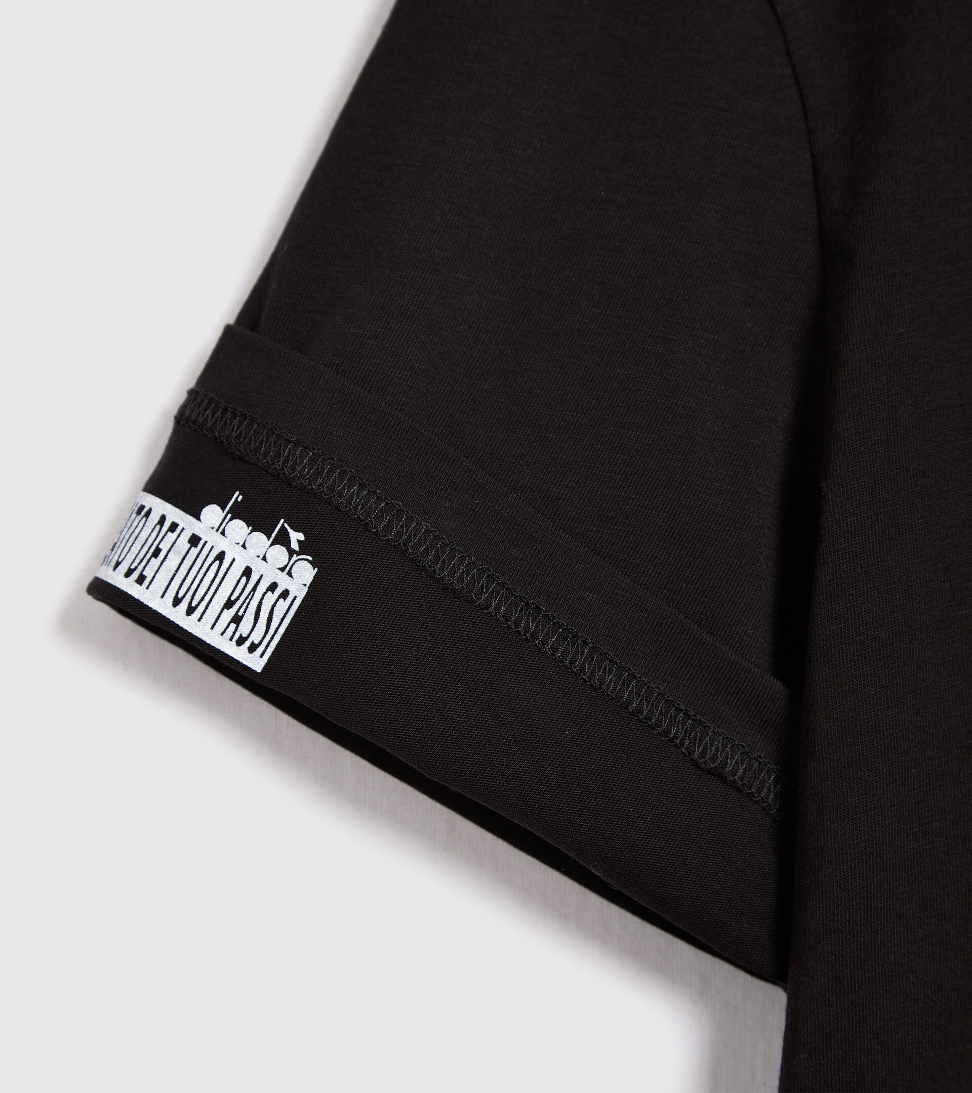 Cotton t-shirt - Unisex T-SHIRT SS MANIFESTO BLACK - Diadora