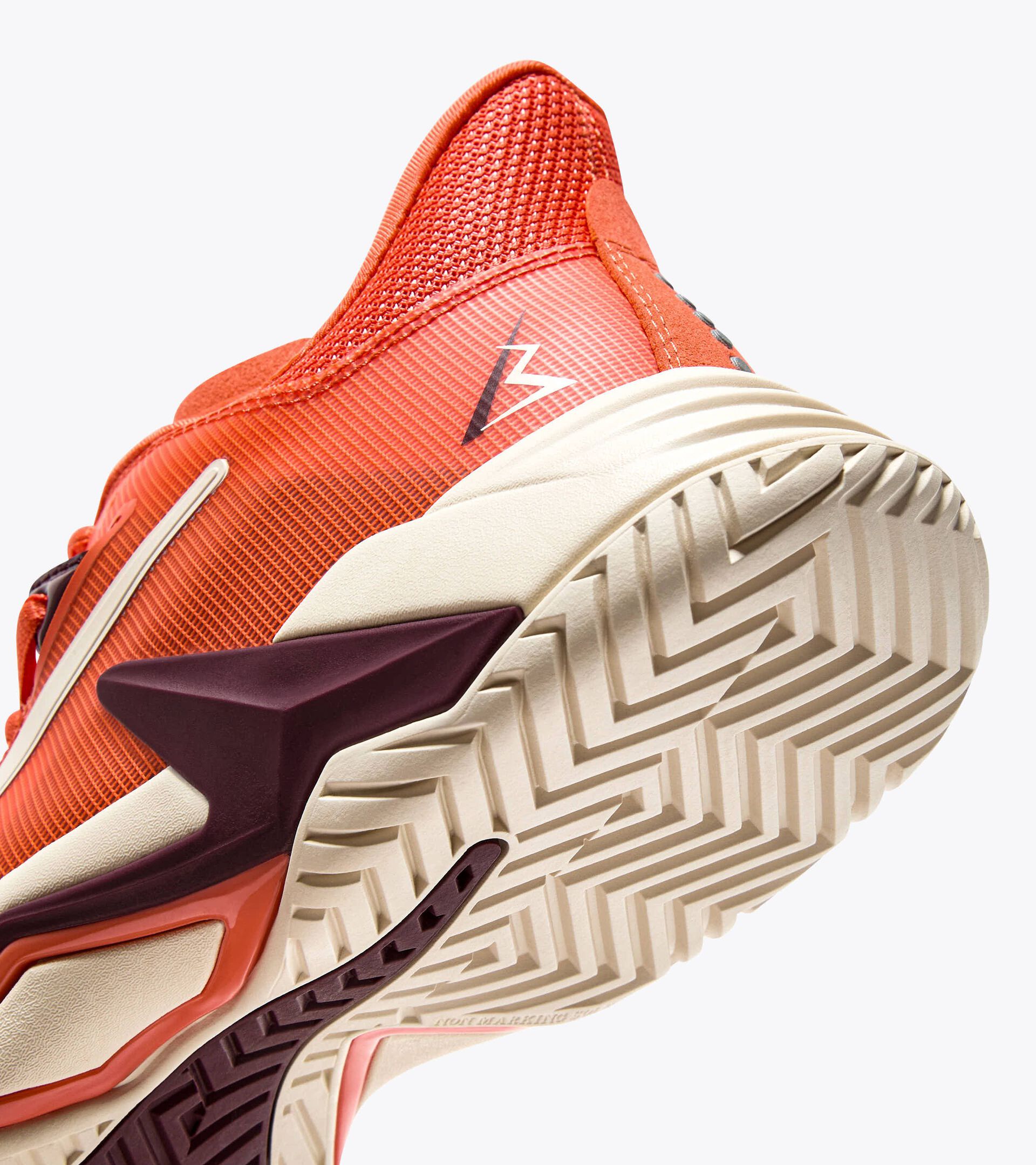 Tennis shoe for hard surfaces and clay courts - Stability - Men&rsquo;s B.ICON 3 AG NASTURTIUM /WHISPER WHITE - Diadora