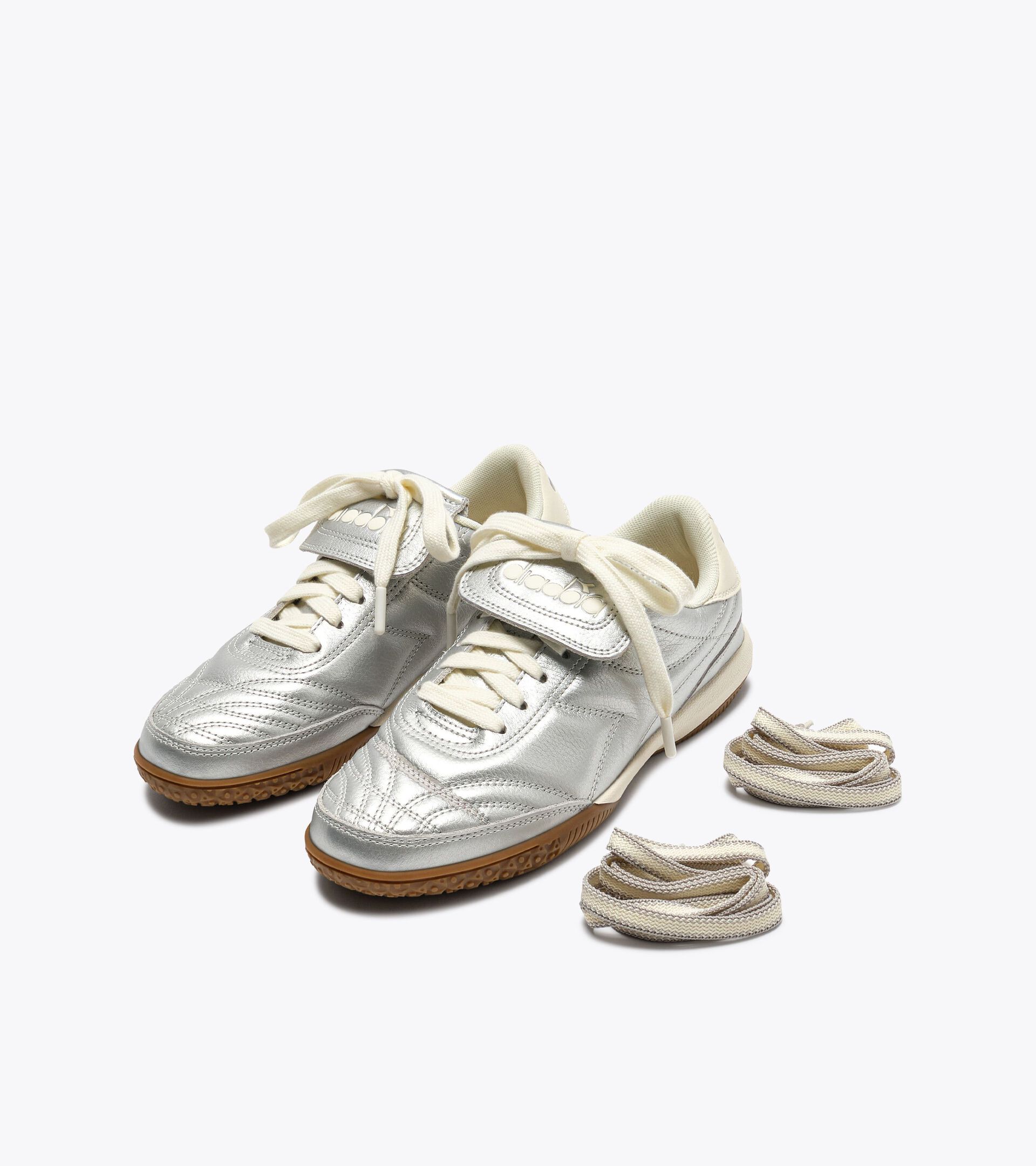 Terrace sneakers in laminated leather - All-gender
 GOLD INDOOR METALLIC SILVER - Diadora