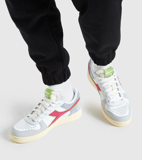 MAGIC BASKET LOW WN, BLANC/GRIS ROCHE Chaussures de sport - Femme MAGIC BASKET LOW WN BLANC/GRIS ROCHE - Diadora