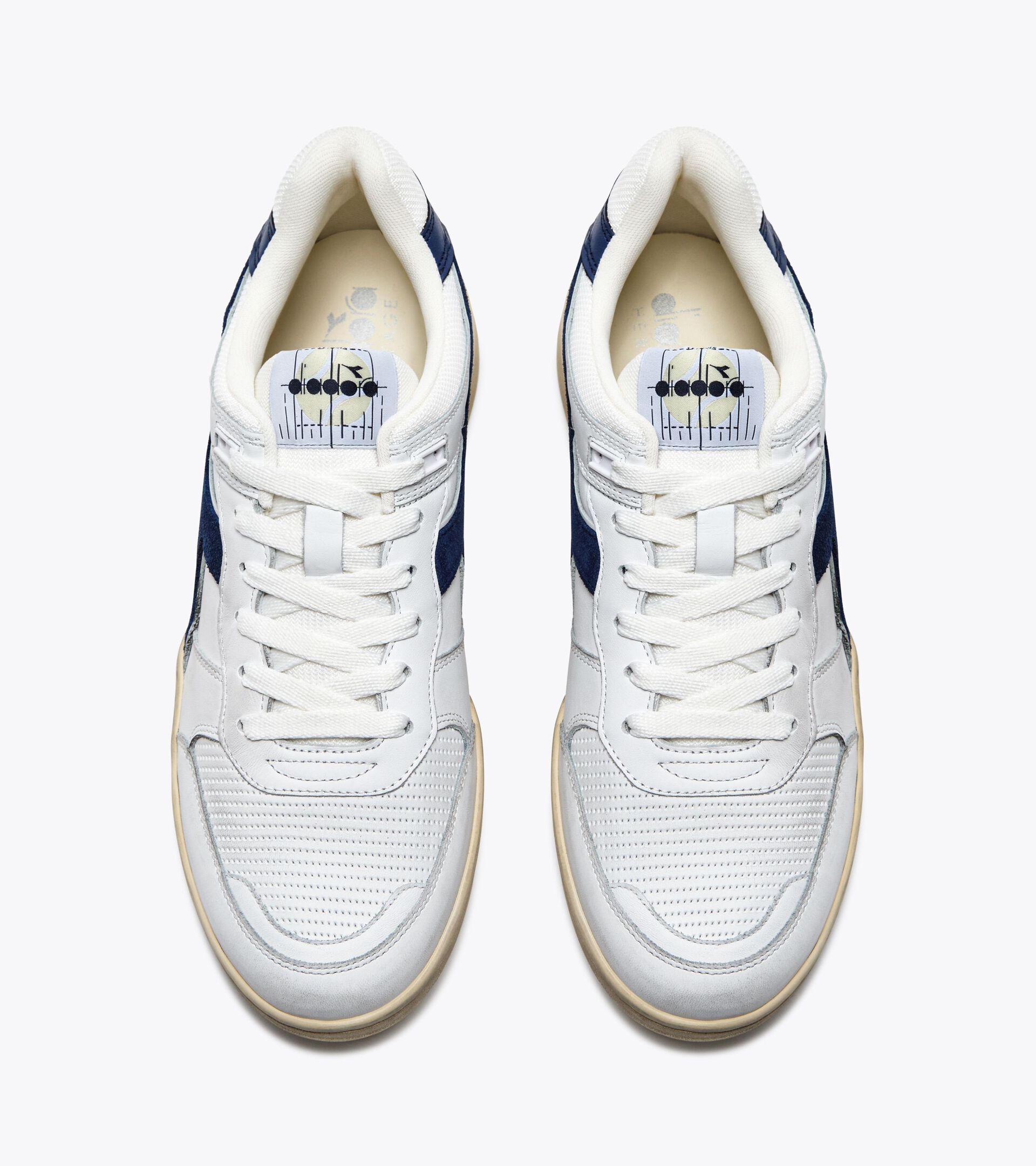 Heritage shoe - All-Gender B.560 USED WHITE/BLUE CORSAIR - Diadora