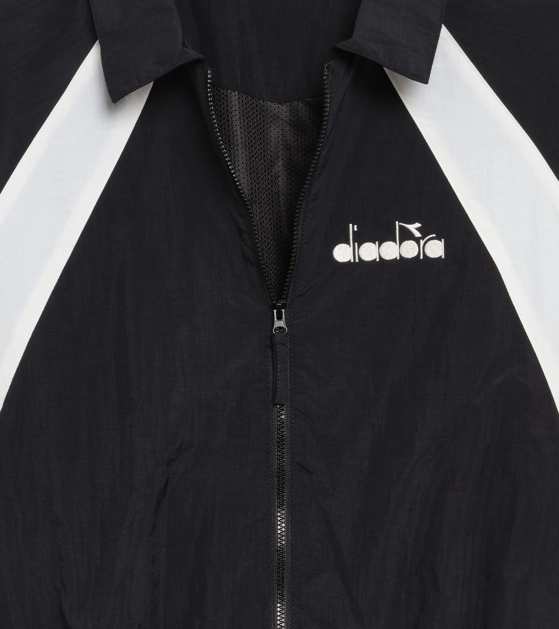 Ripstop Nylon Track Jacket - Women&rsquo;s L. TRACK JACKET LOGO BLACK - Diadora