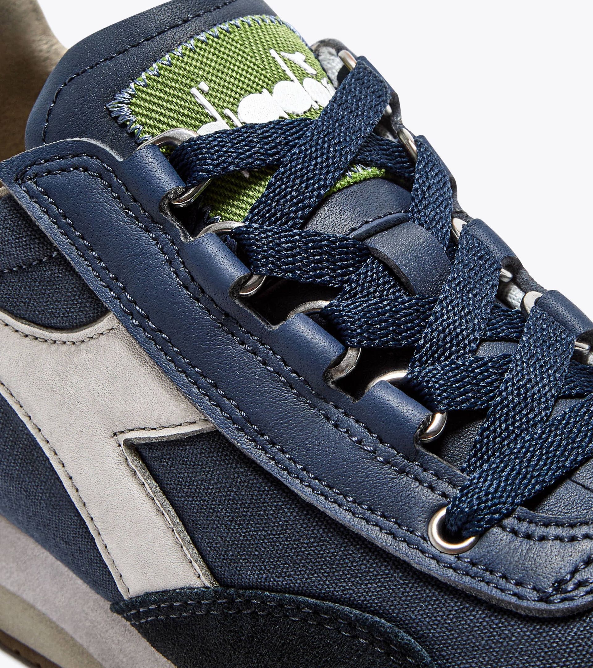 Low-profile Heritage sneaker - All-gender EQUIPE DIRTY SW EVO INSIGNIA BLUE - Diadora
