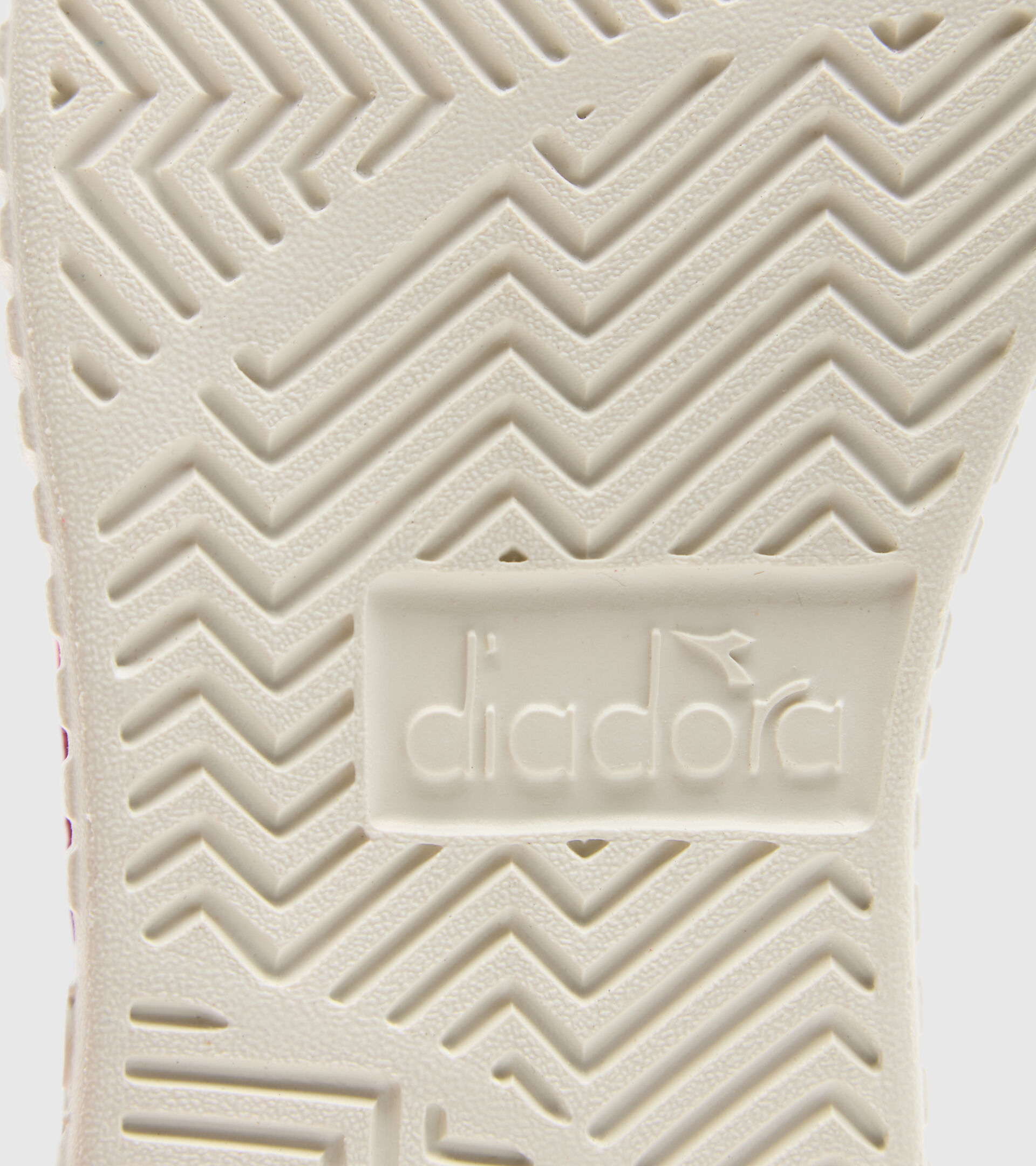 Sports shoes - Women GAME STEP PREMIUM TUMBLED LEATHER WHITE/HOT PINK - Diadora