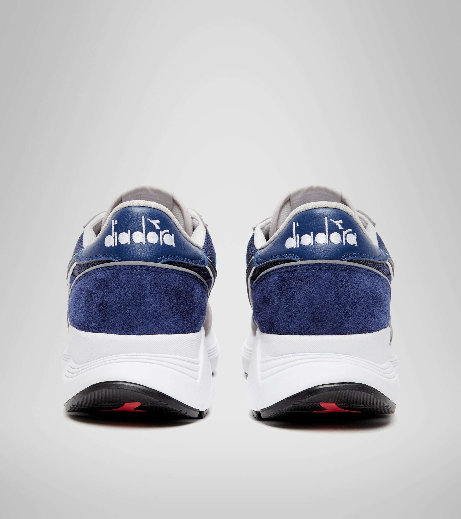 Footwear Sportswear UNISEX TITAN TRX NUBUCK ICE GRAY Diadora