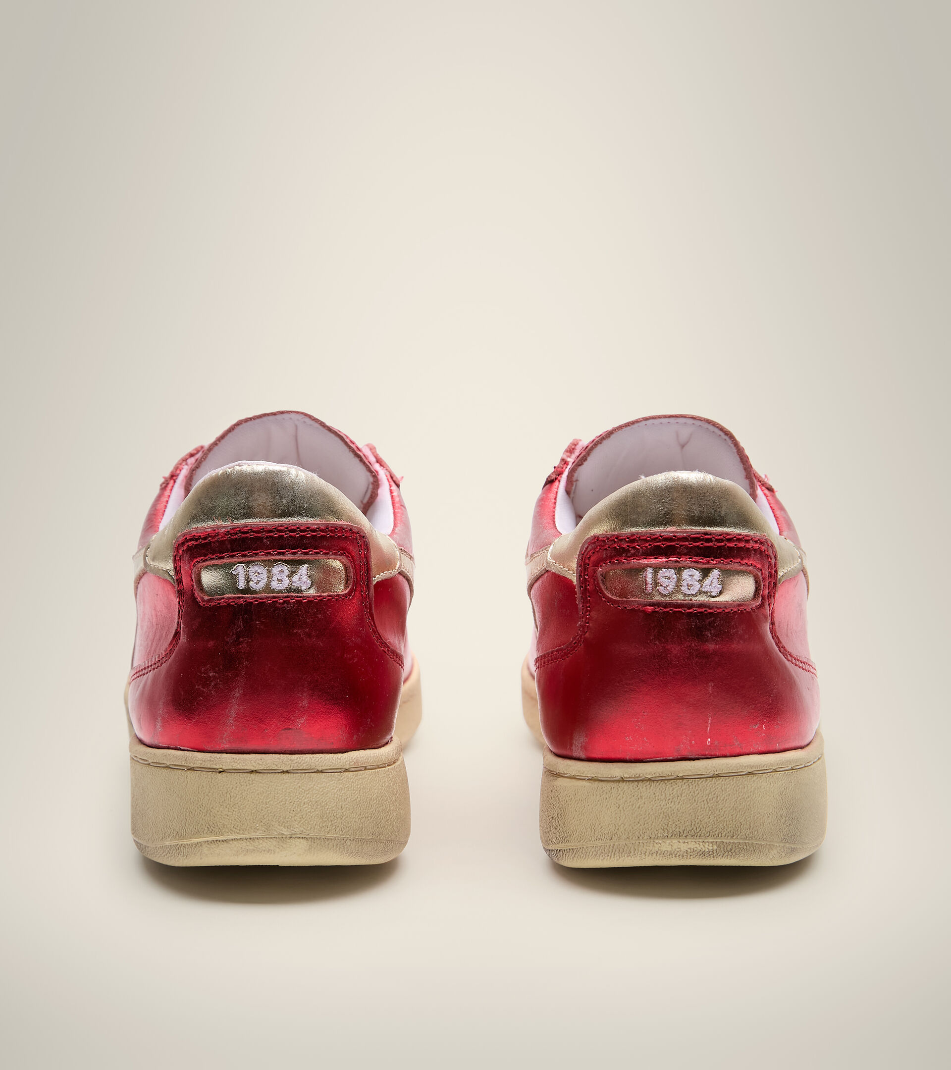 Heritage shoe - Unisex MI BASKET LOW METALLIC USED WN CARMINE RED - Diadora