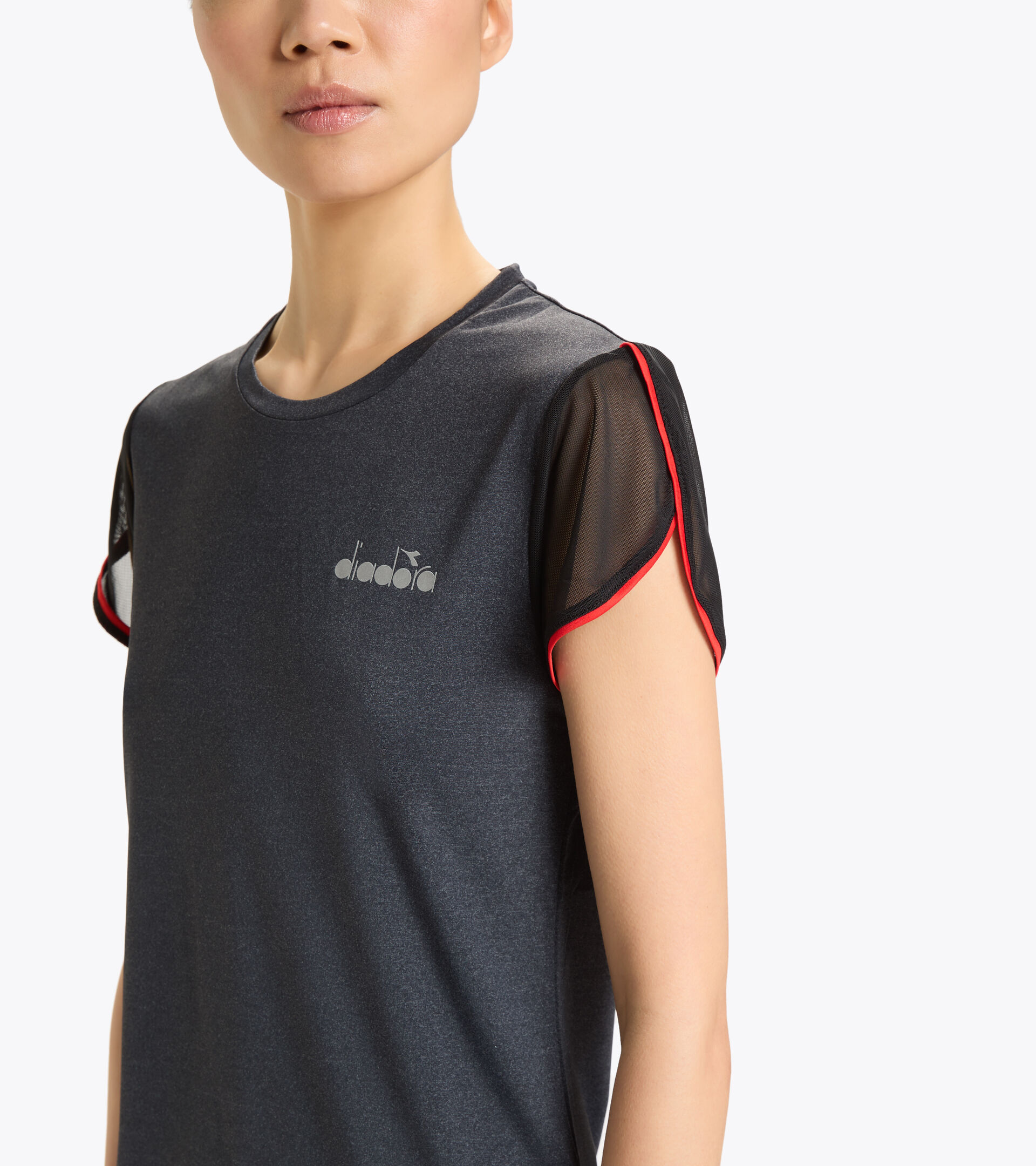 Camiseta para correr - Mujer L. SS T-SHIRT BE ONE NEGRO - Diadora